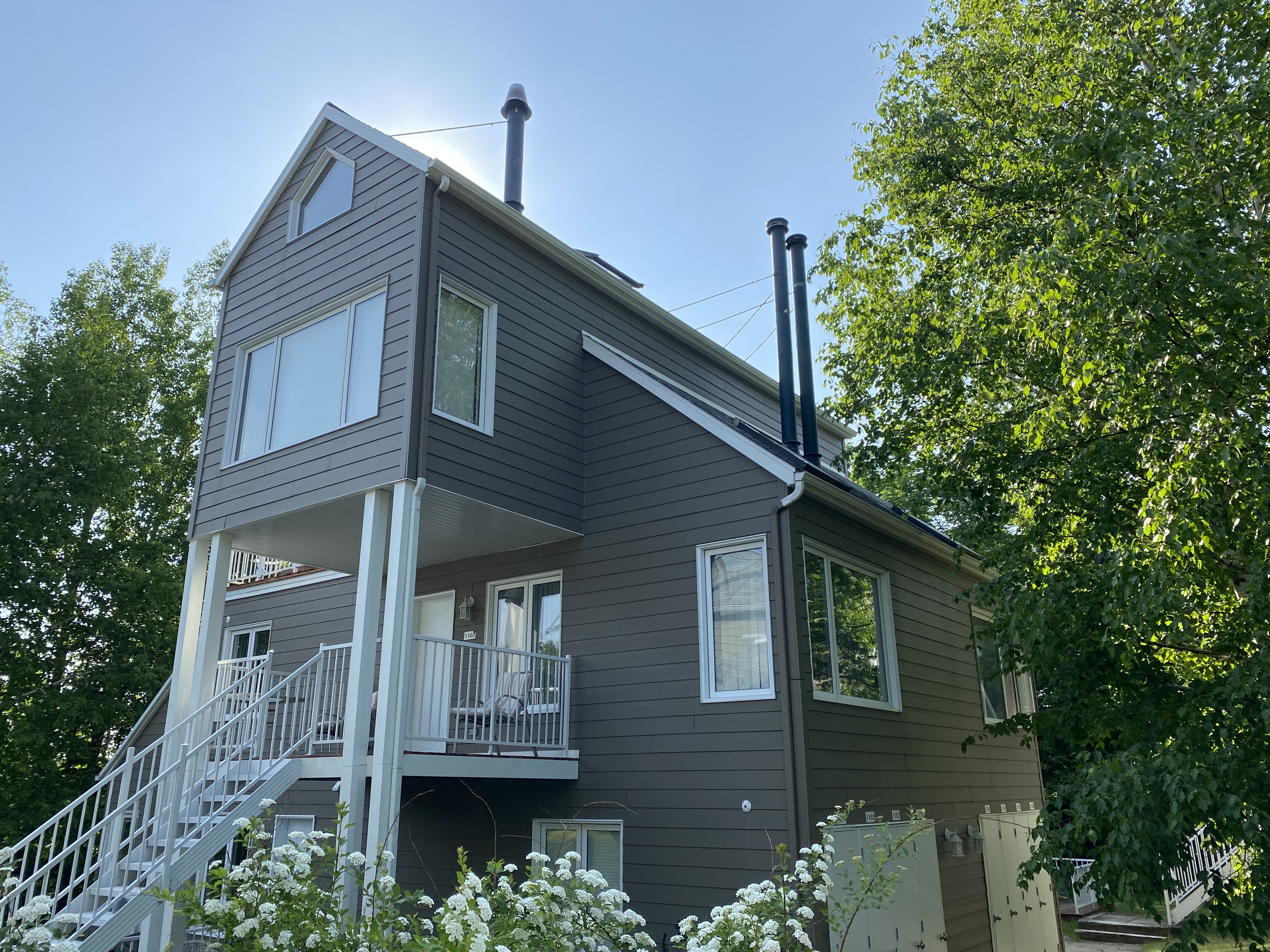 Mont Ste-Anne condo with Spa and pools access