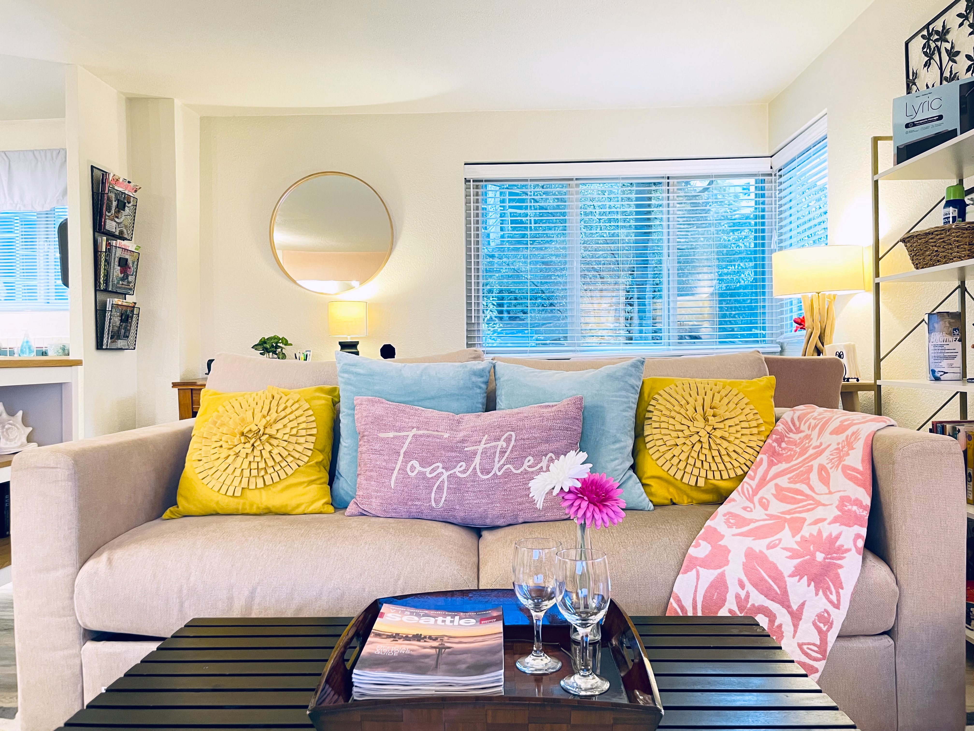 Cozy Parkview Condo by Seattle Convention Center