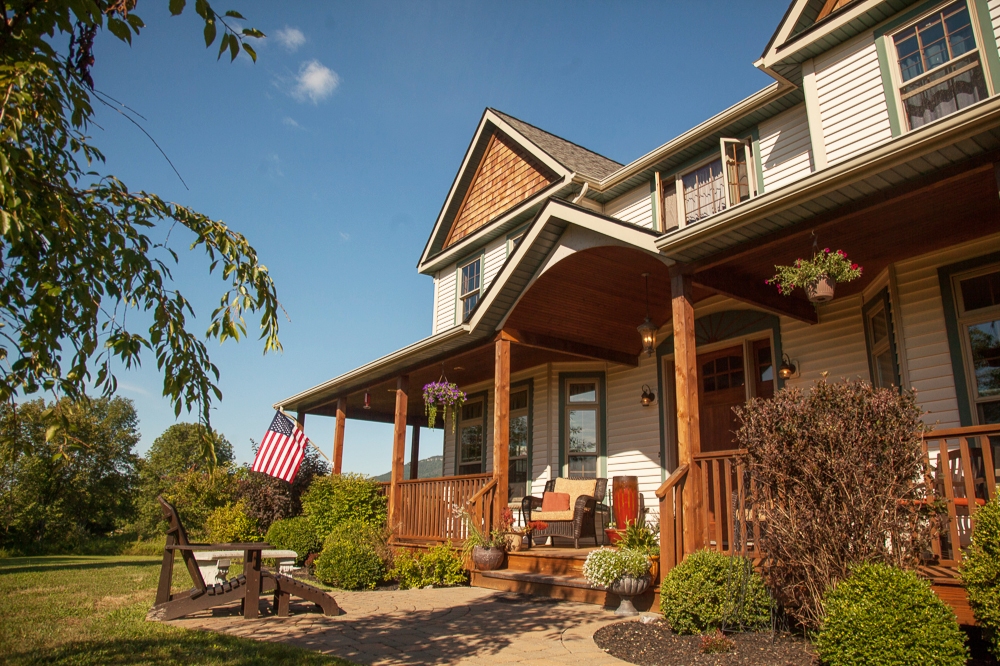MARAVILHOSA PROPRIEDADE, VISTAS, JACUZZI O ANO TODO! Casas para