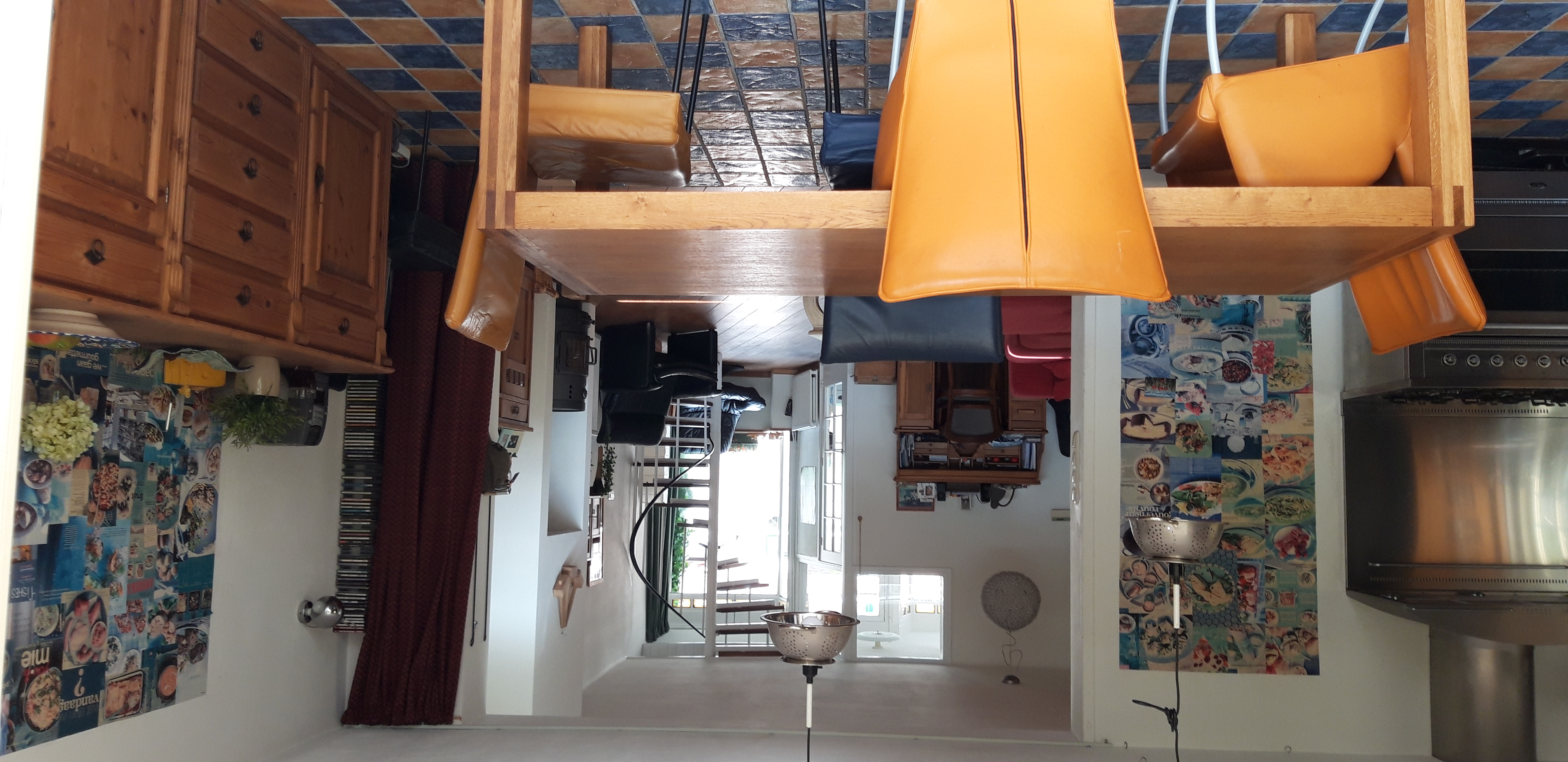 Sunny and spacious holidaypalace — The Hague stay