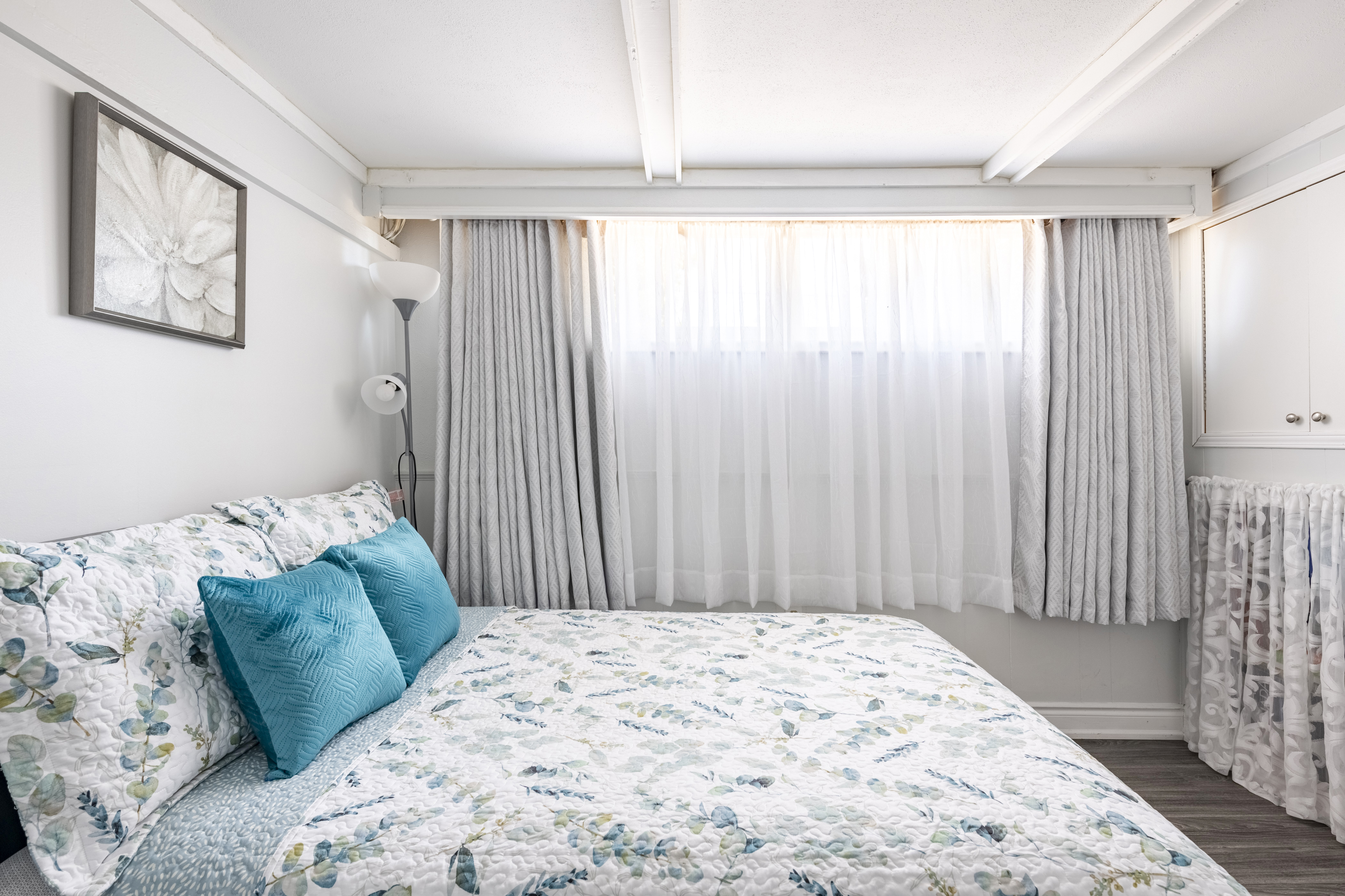 Conveniently Located, Cozy & Clean Room (RM 1)
