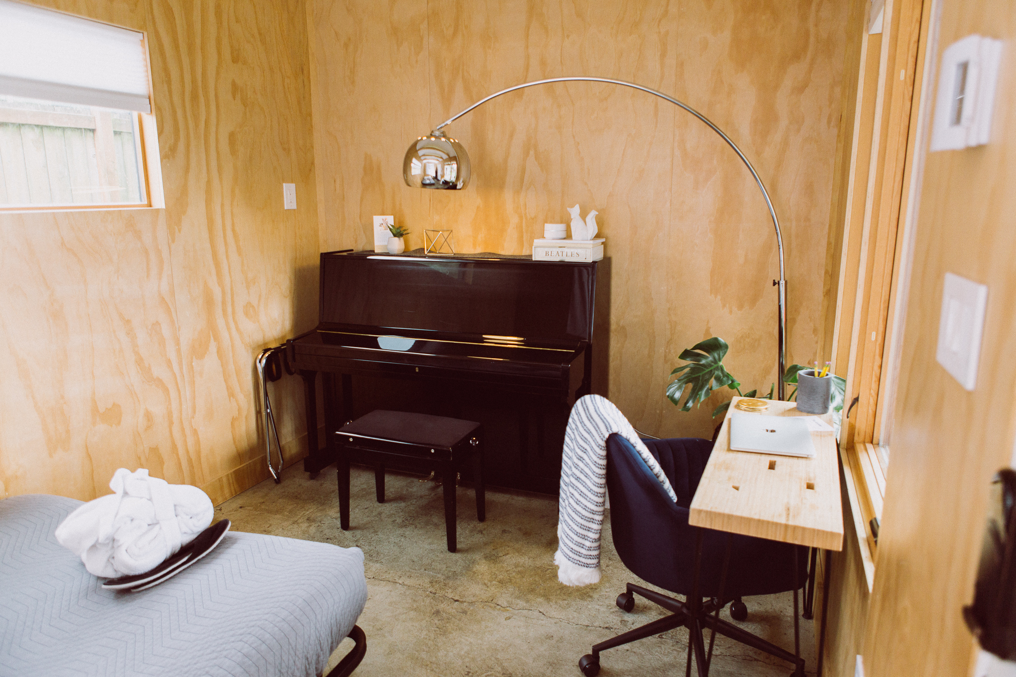 Greenwood Piano Studio - Clean lines & big windows