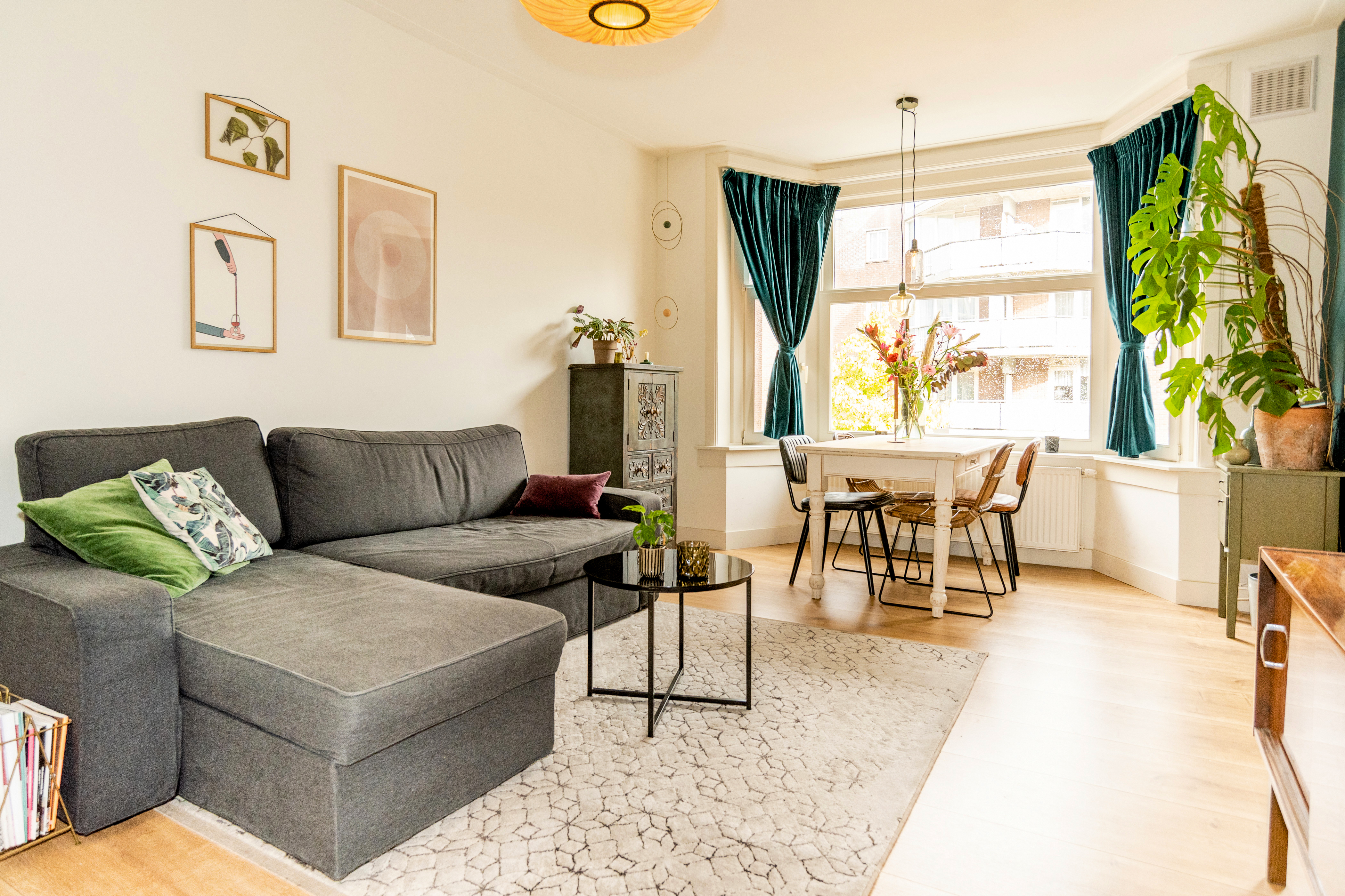 Lovely and light apartment โ Amsterdam stay