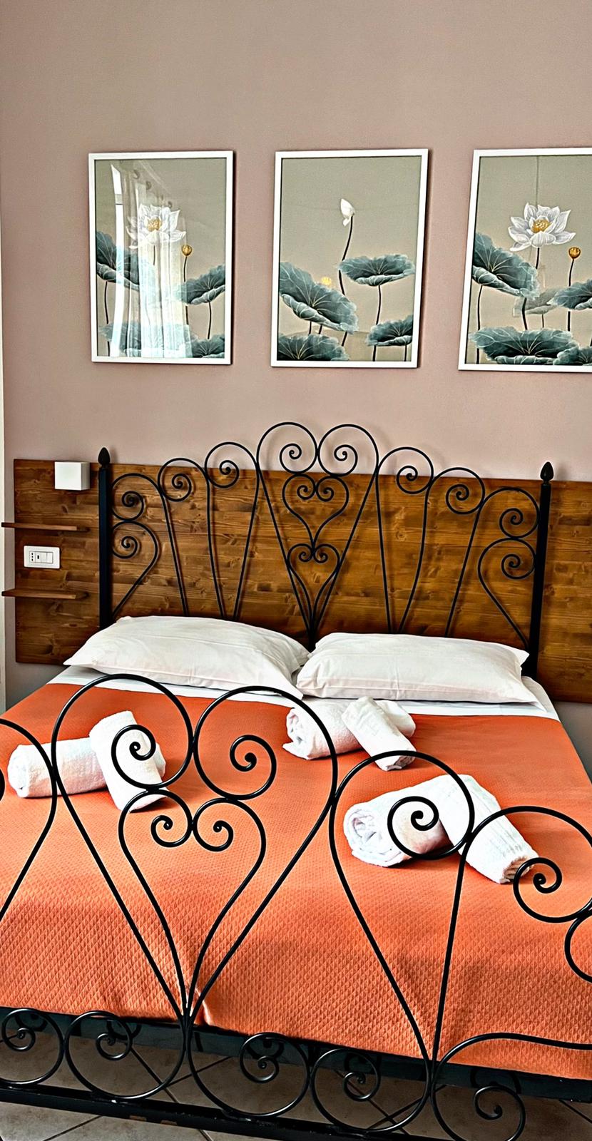 Bright room (up to 4 people) - Rome Colosseum in I Centro Storico, Rome