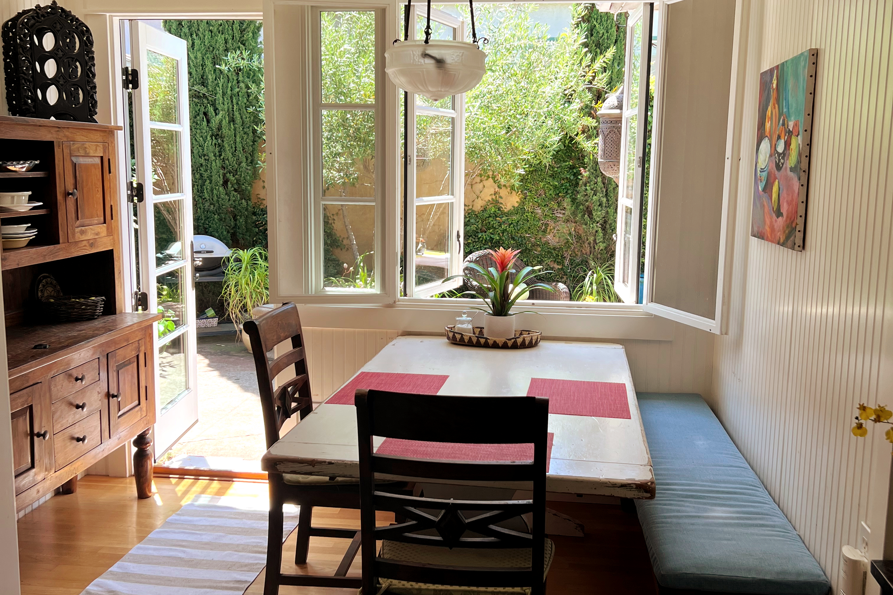 Downtown Craftsman with Courtyard