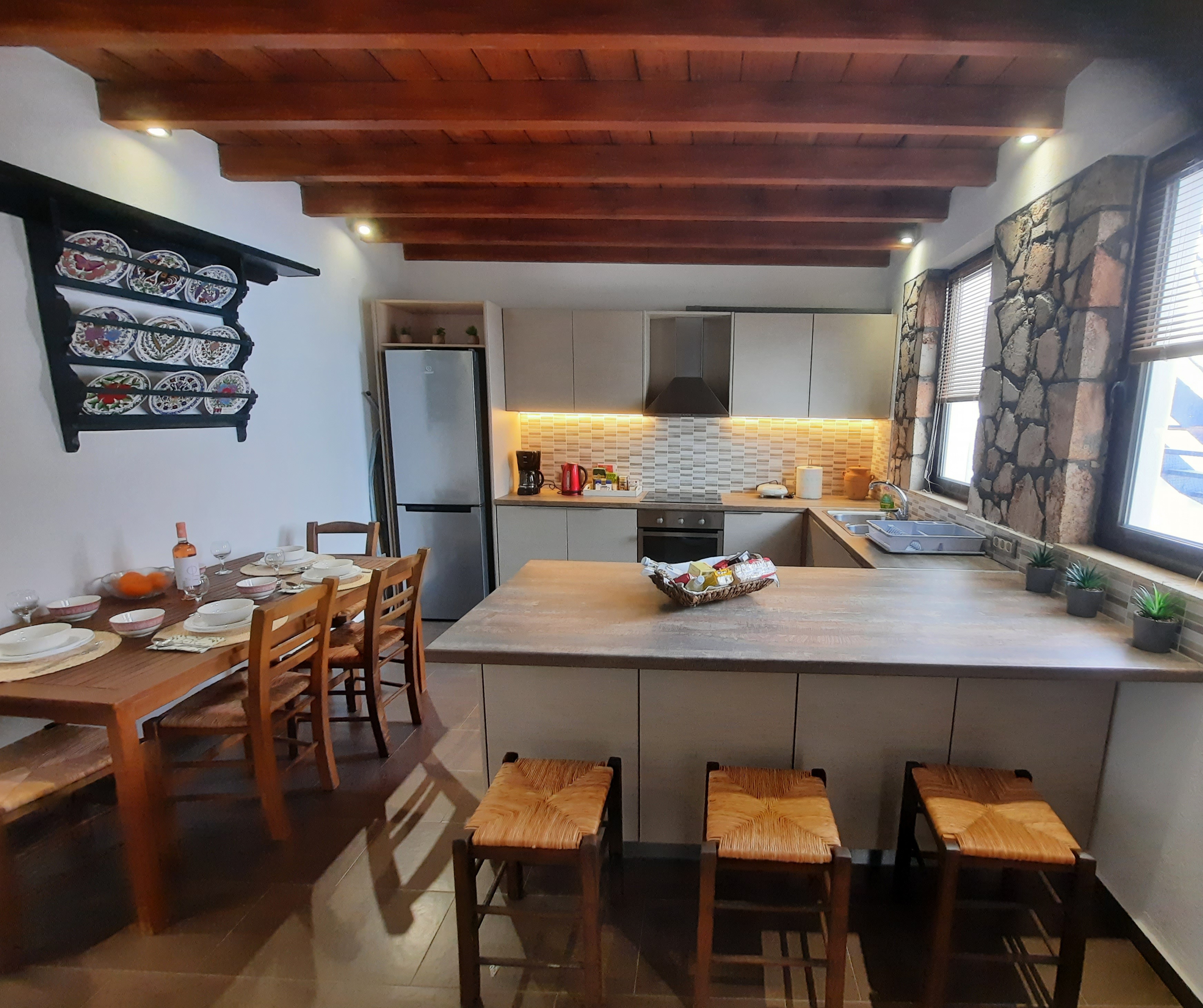Tholos (apartment 1)