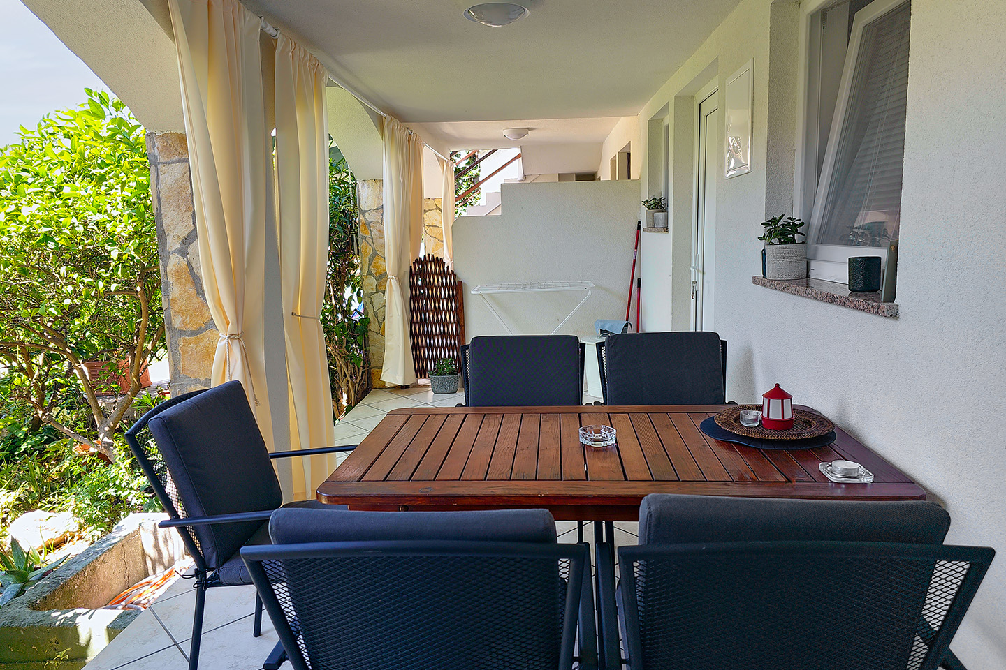 Apartment Romana with beautiful Garden & Barbecue