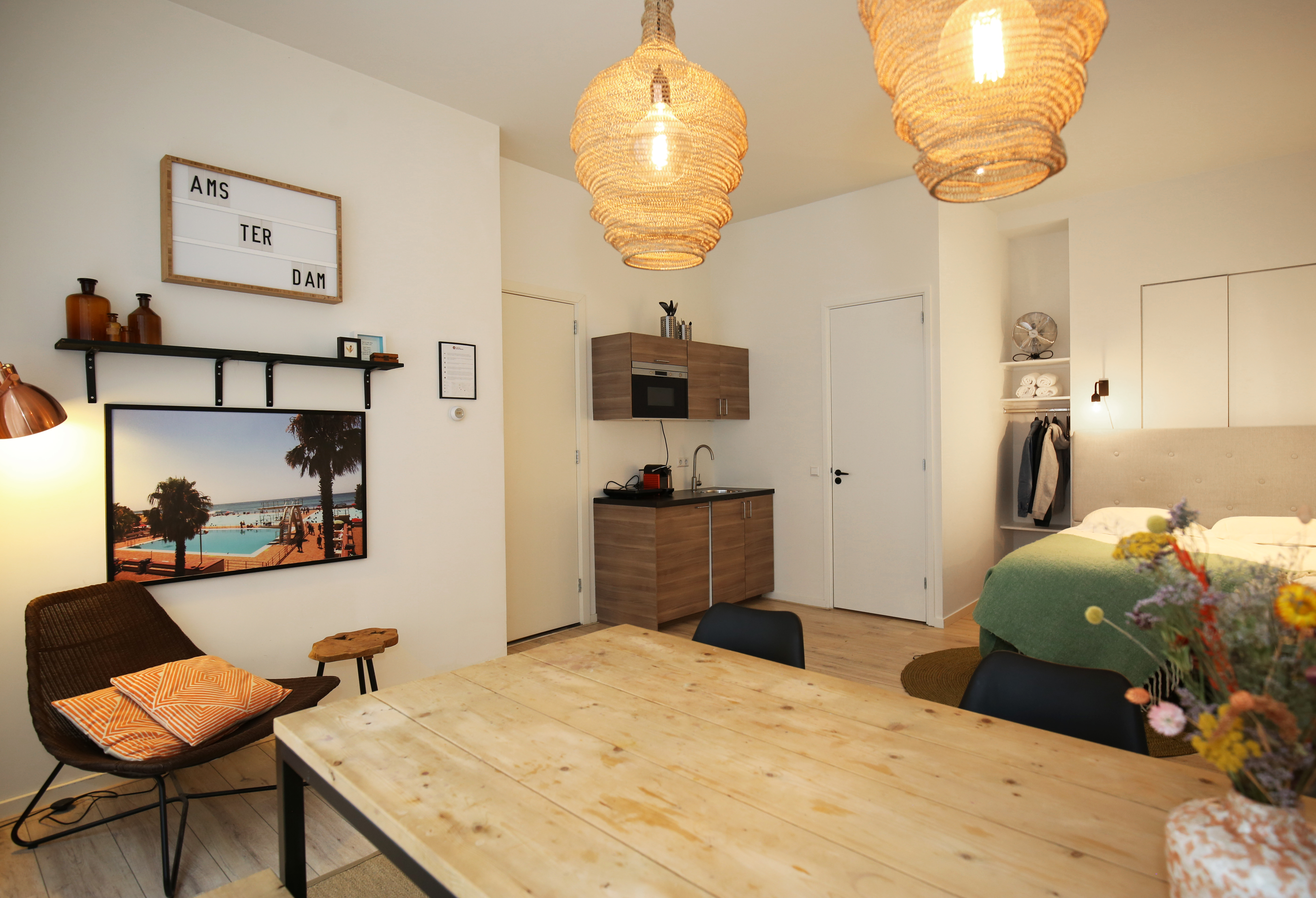 Central Cozy Private studio | 15 min walk to CS โ Amsterdam stay