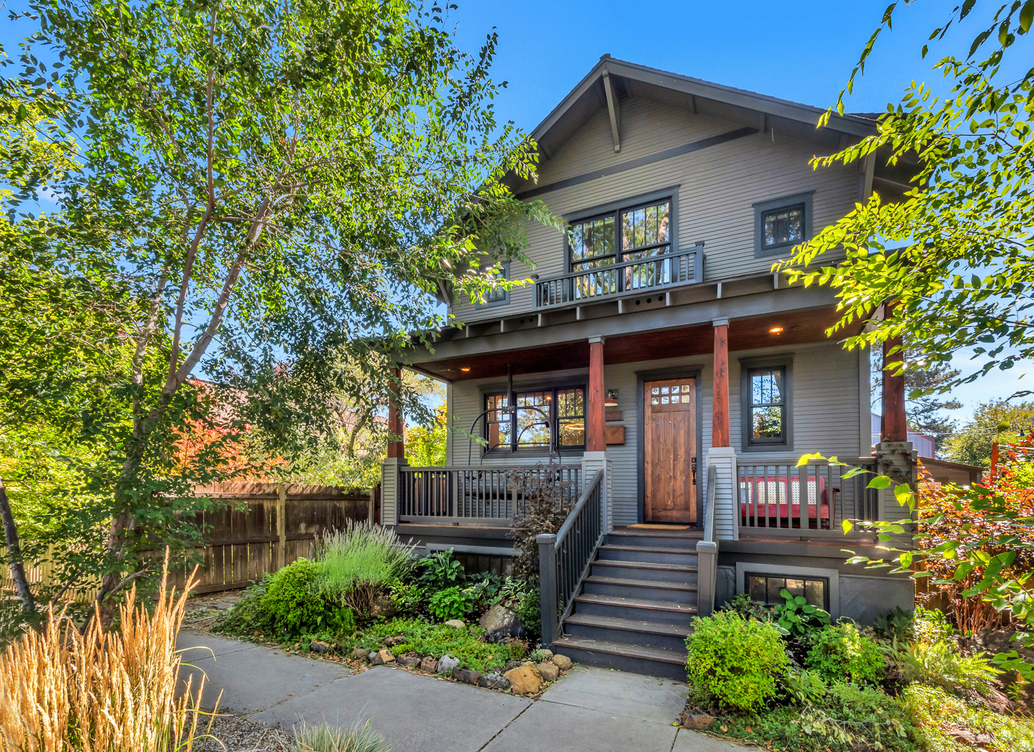 Beautiful Historic Neighborhood Bend Home