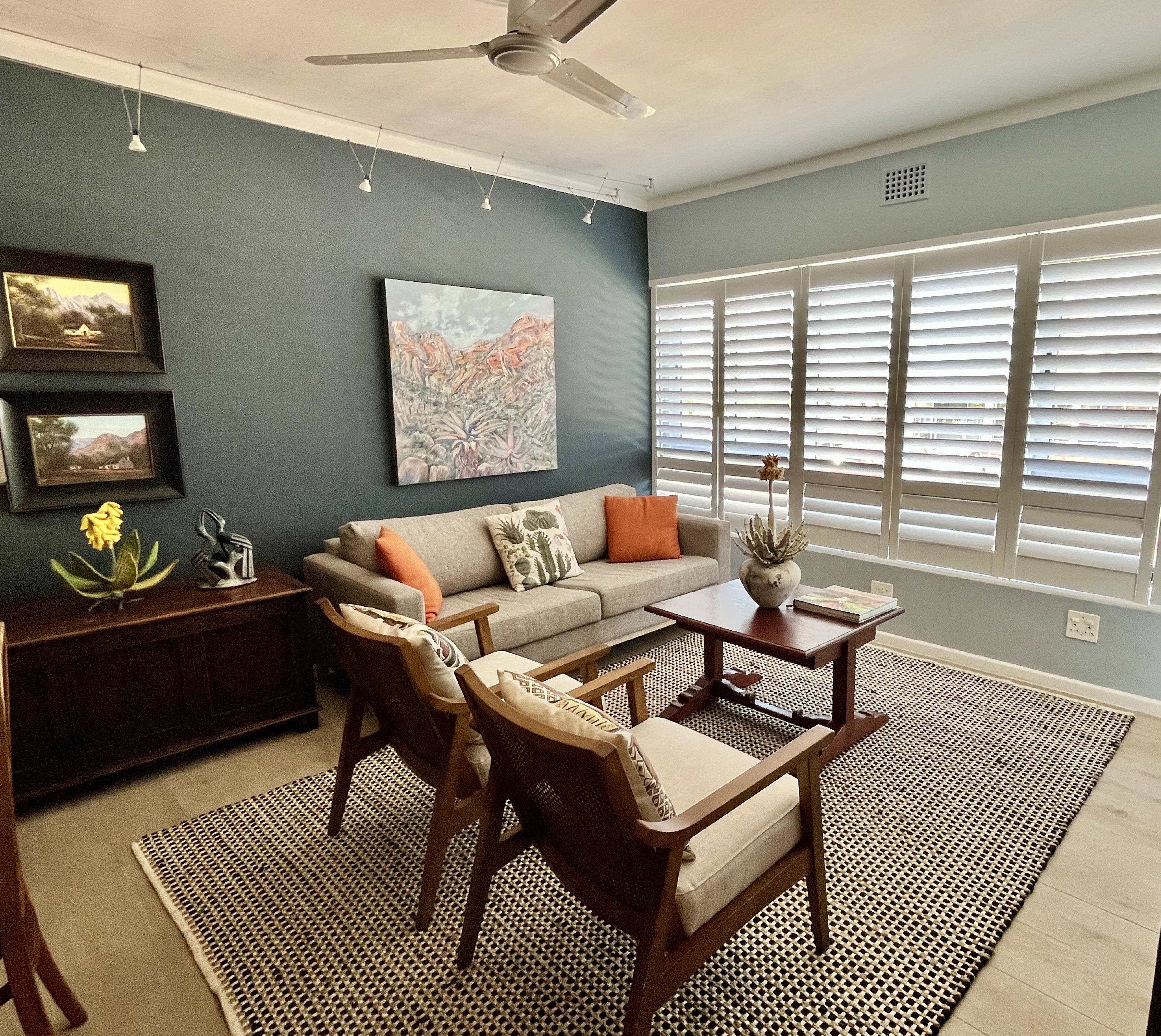 Cape Town Seafront 1 Bedroom apartment in Ward 115, Cape Town