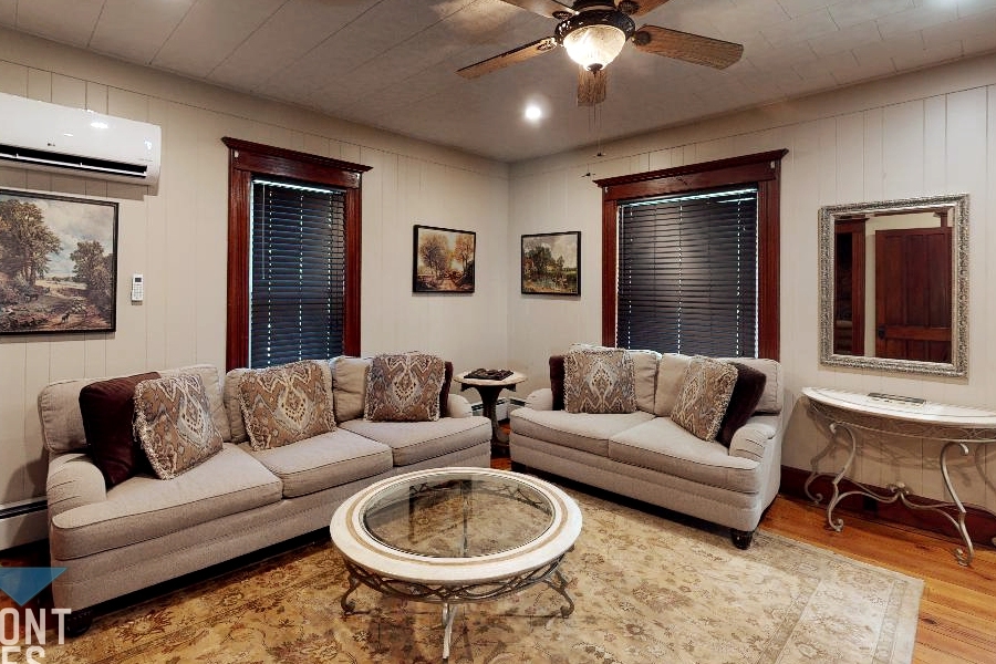 Roscoe 5 BR on the Beaverkill River