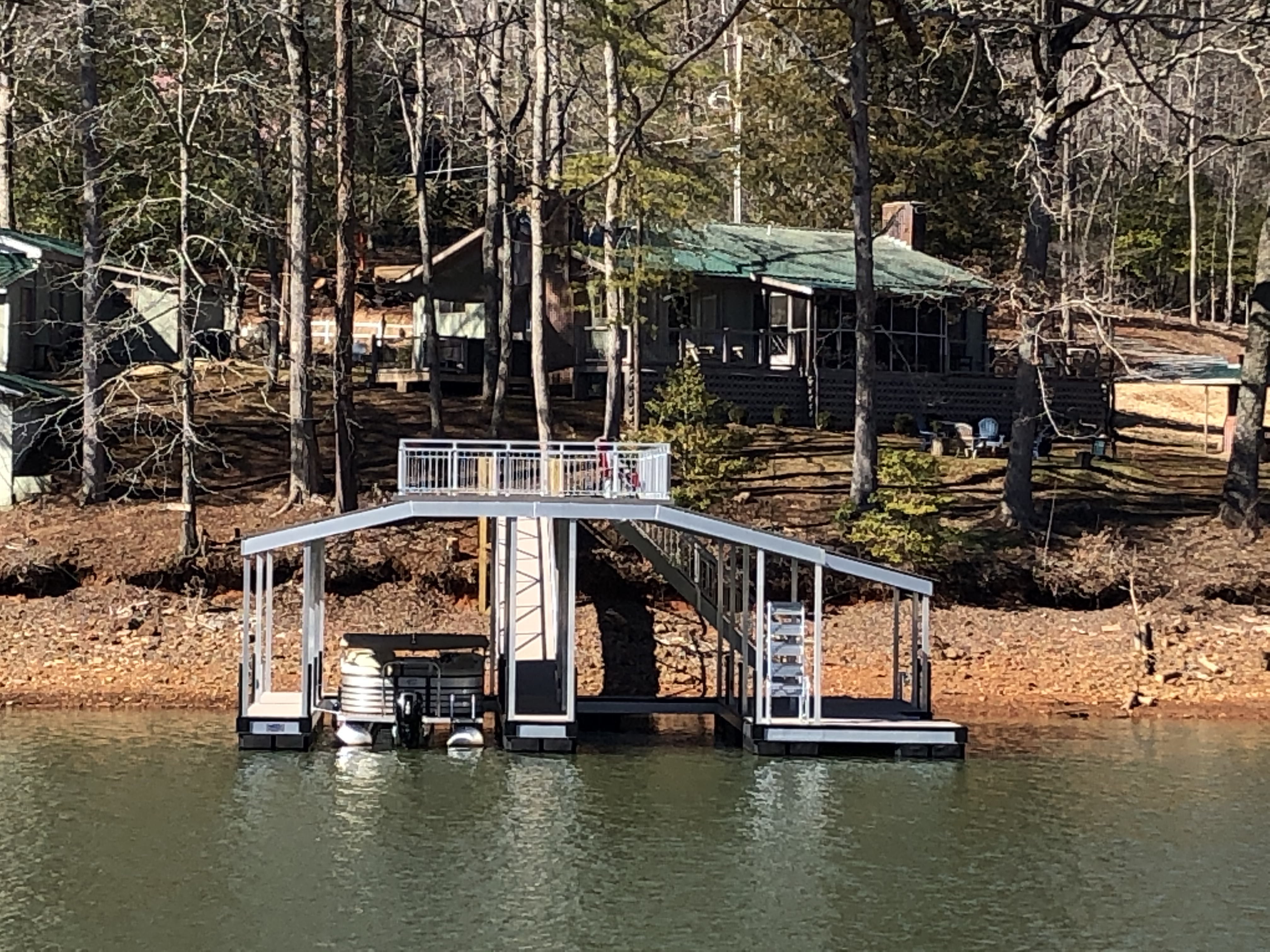 Dancing Bream Lake Front Home