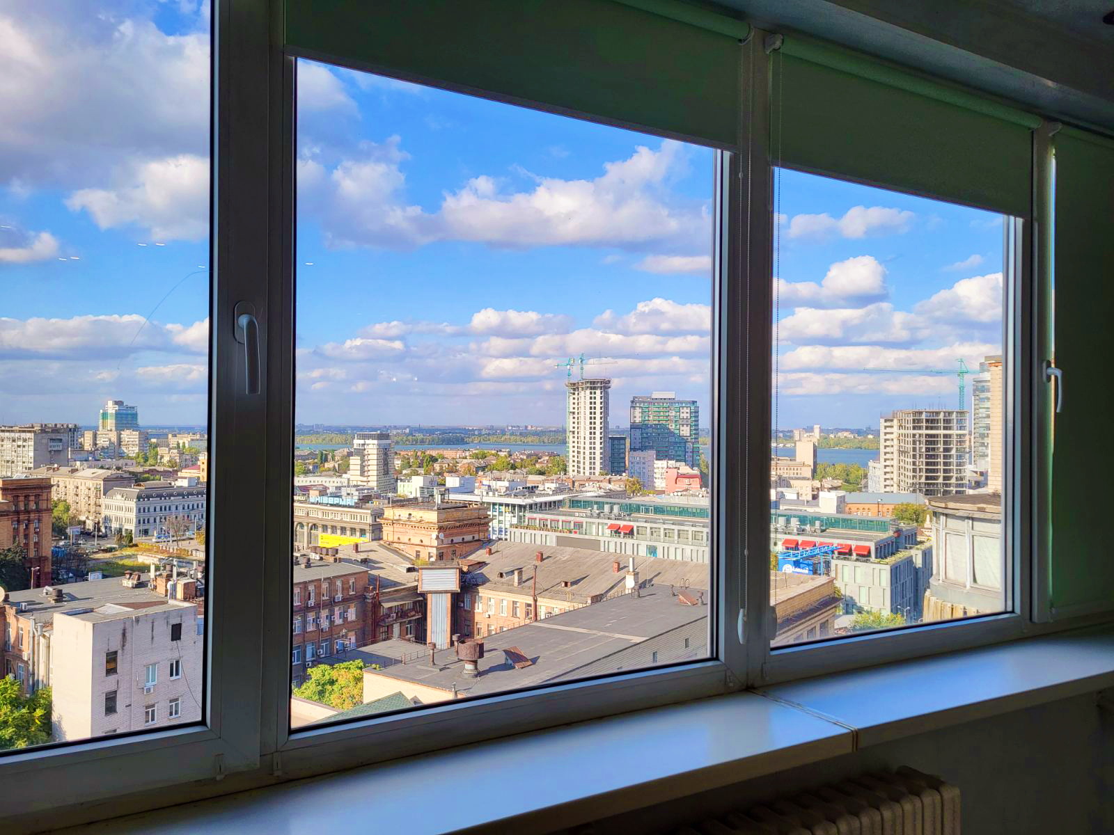 Studio. City center. Aircon. City&River view