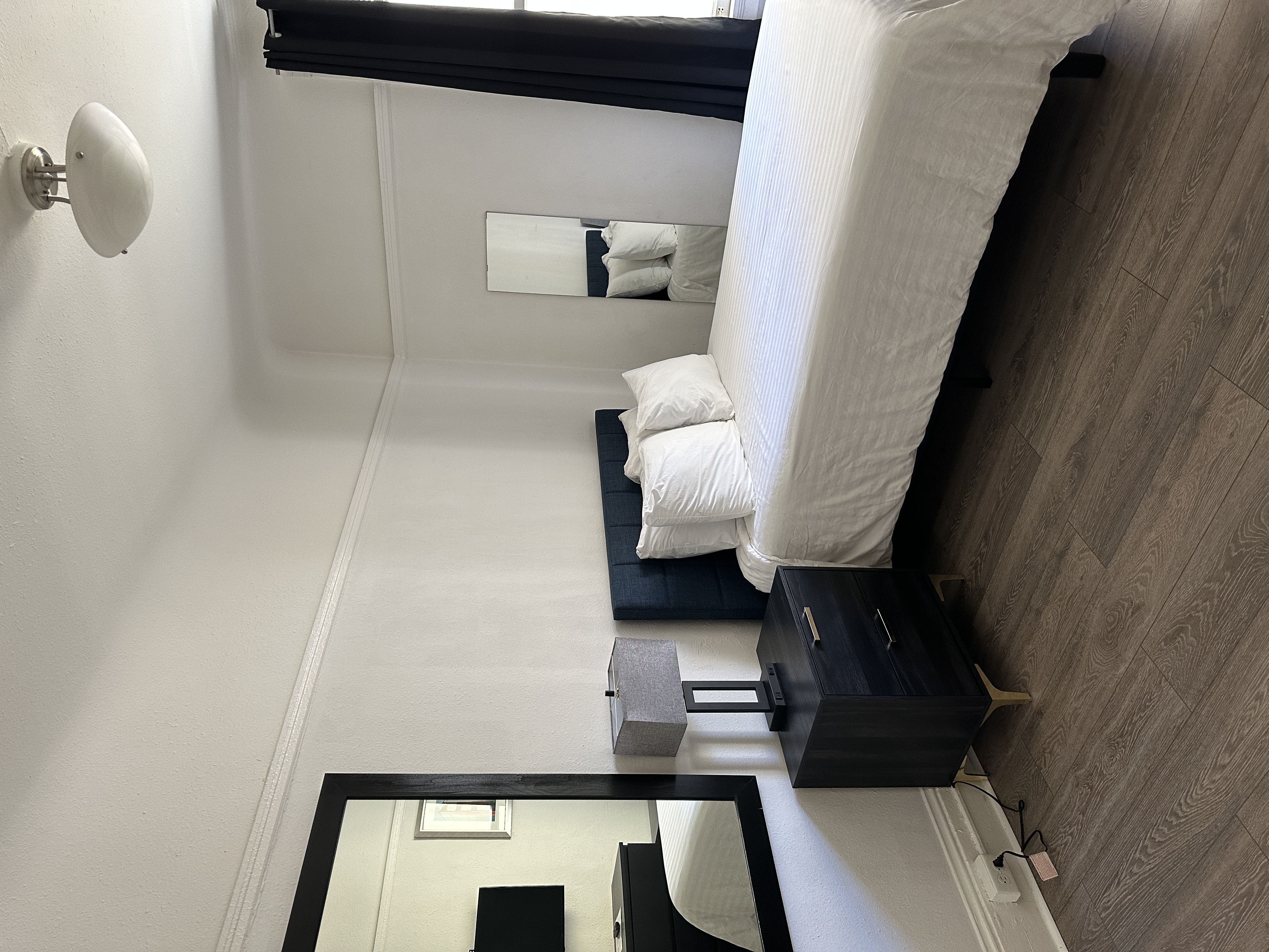 315 – Fresh, Private Room Near It All!
