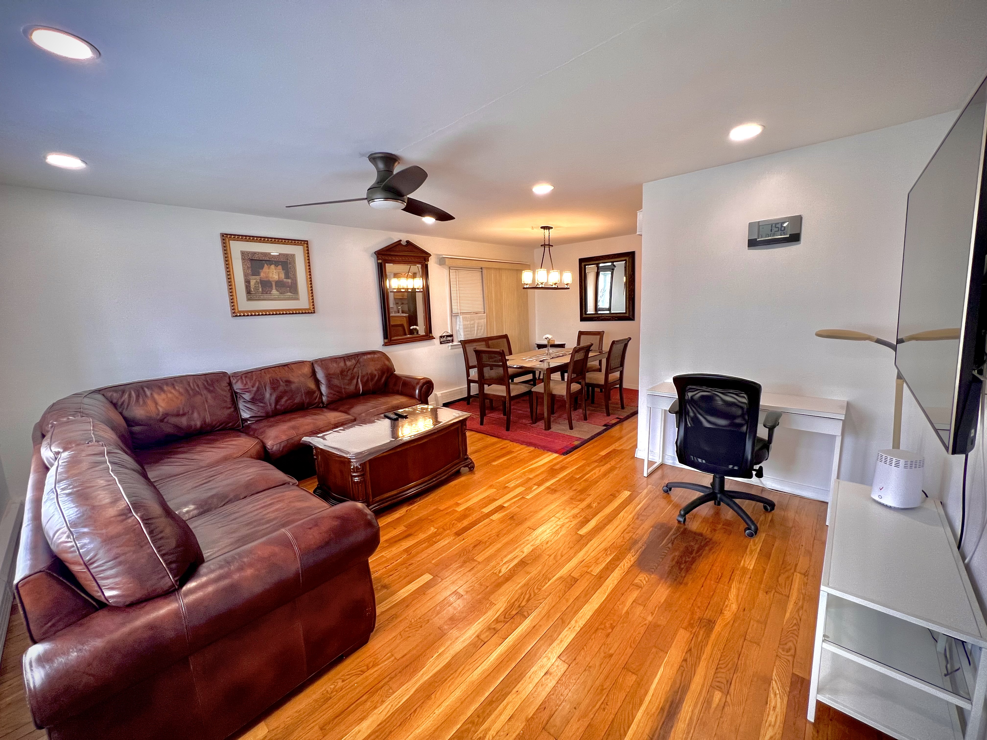 Pristine 3 Bedrooms, w/parking. Close to NYC in Ward A (councilmember Denise Ridley), Jersey City