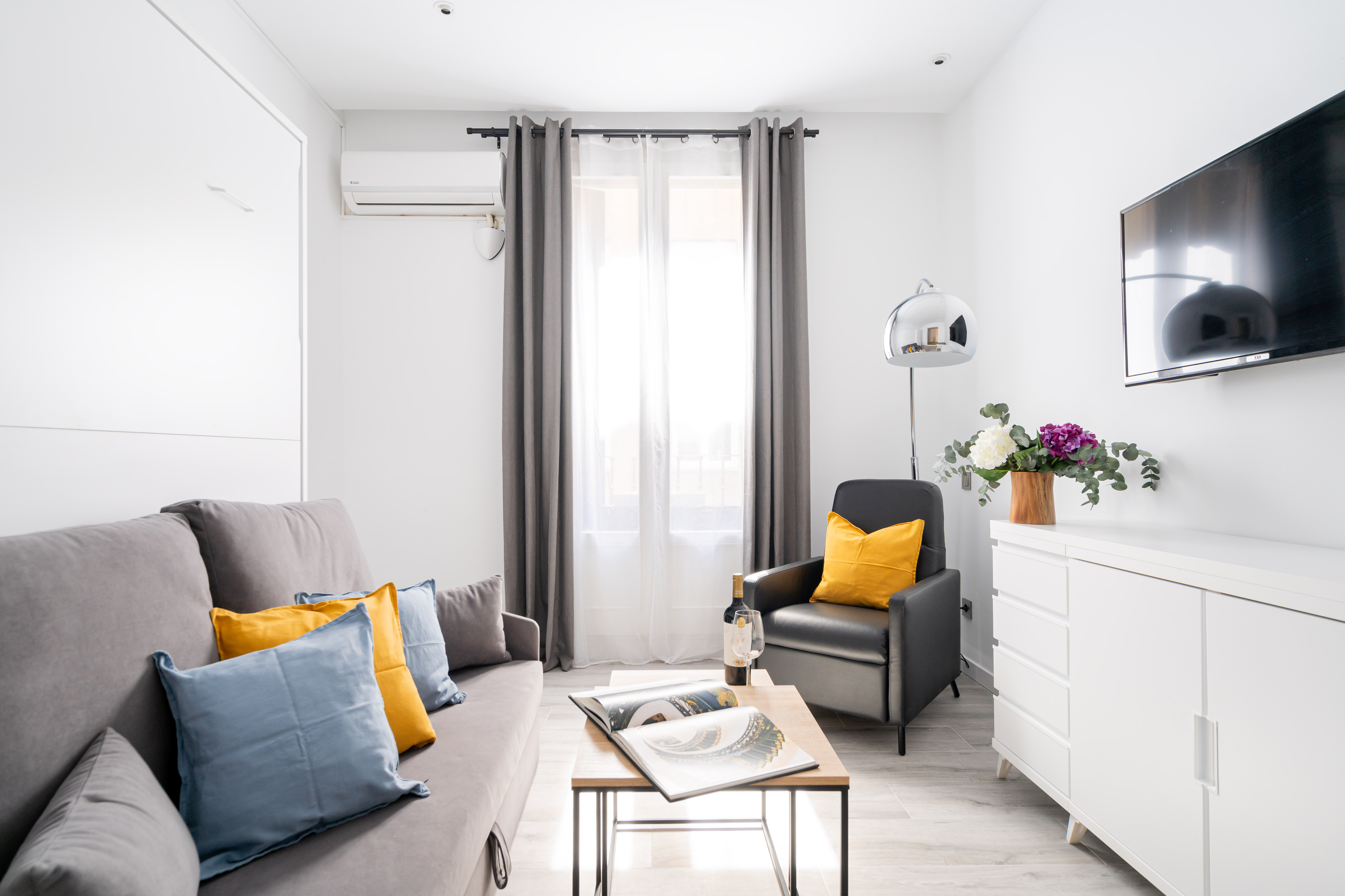 I. Loft on Hortaleza – Perfect for couples!