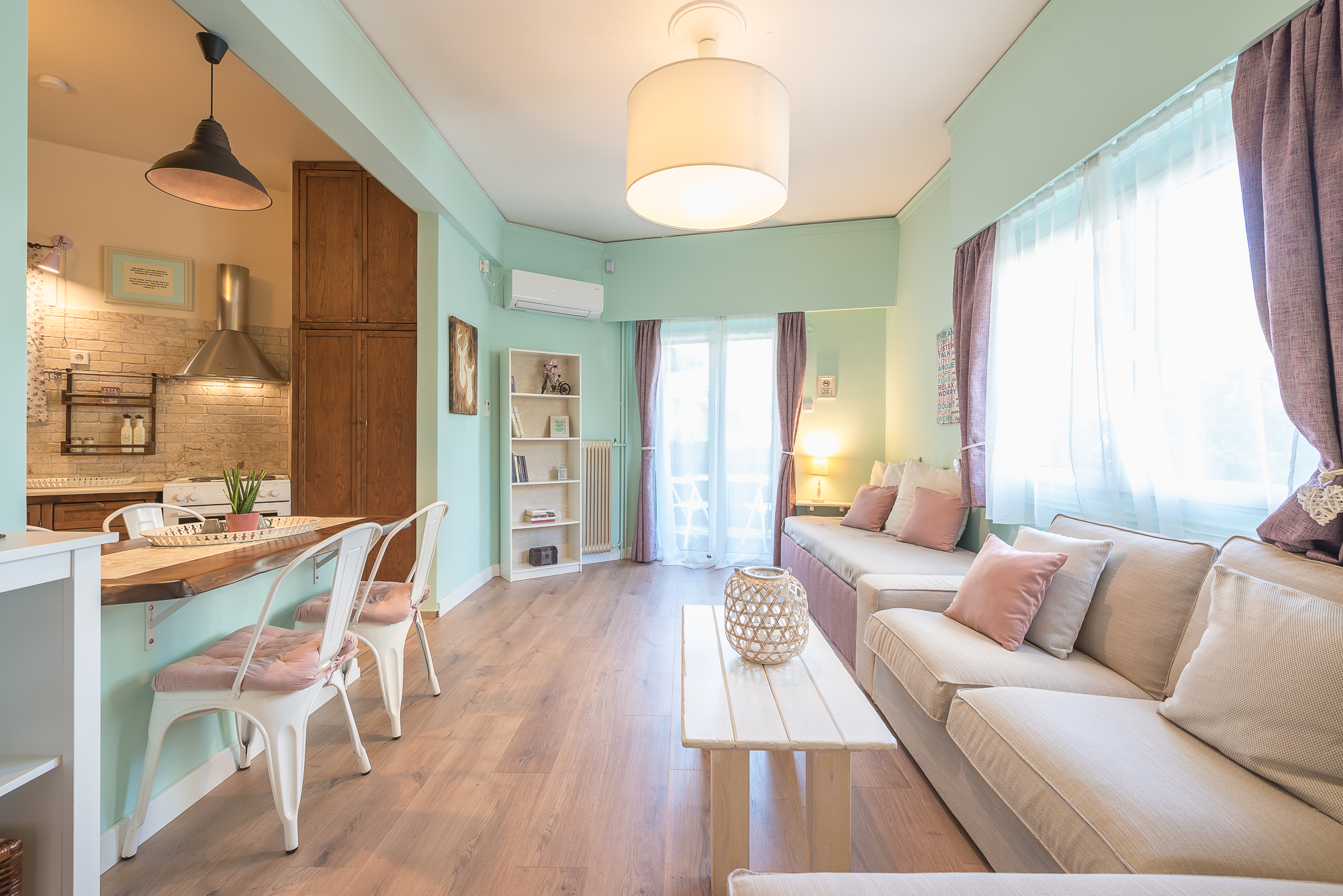 Diamond Home 1 | Romantic Gem, 20' to Acropolis