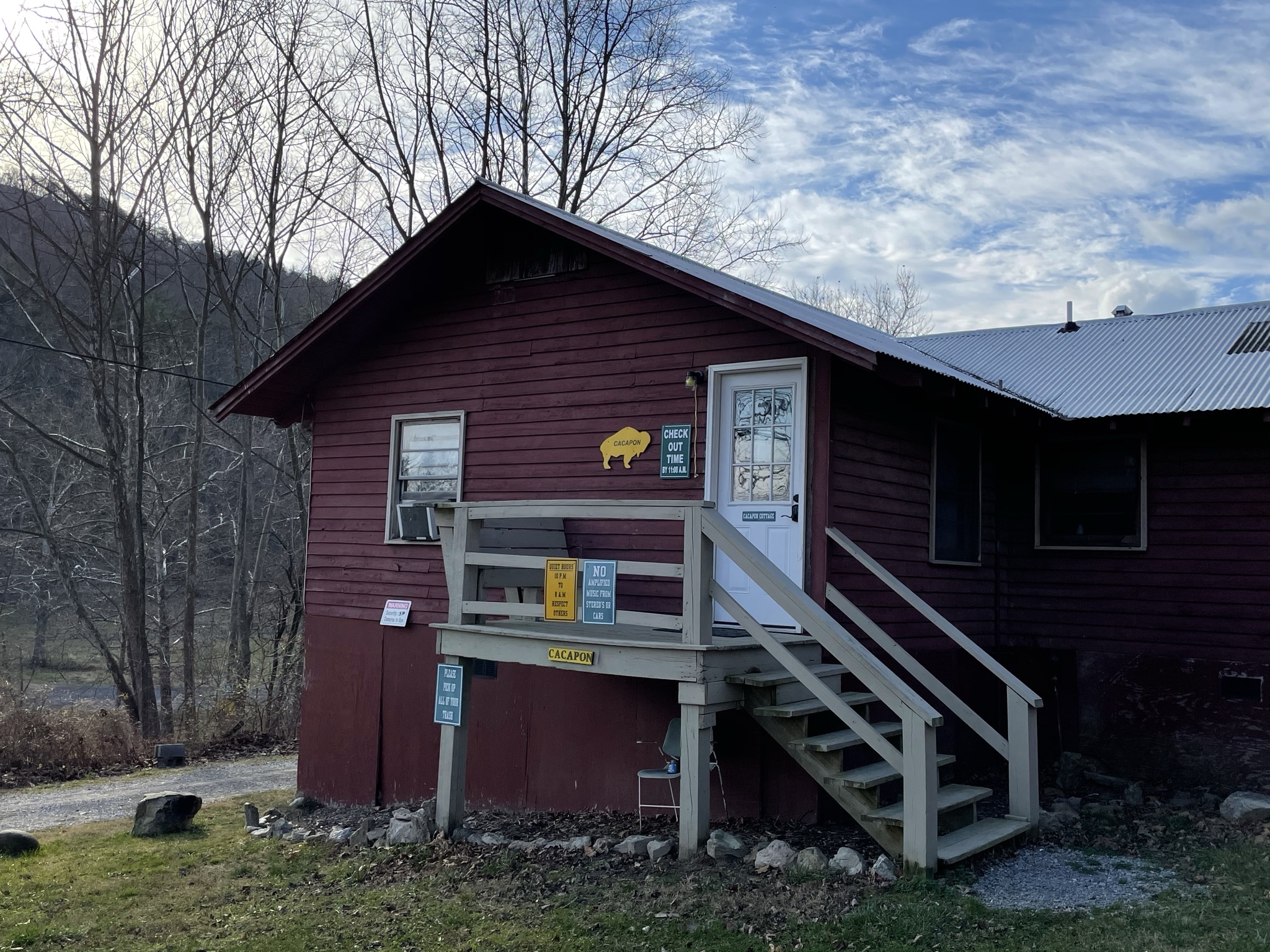 Cacapon Cottage at Buffalo Gap Cabins for Rent in Capon Bridge, West
