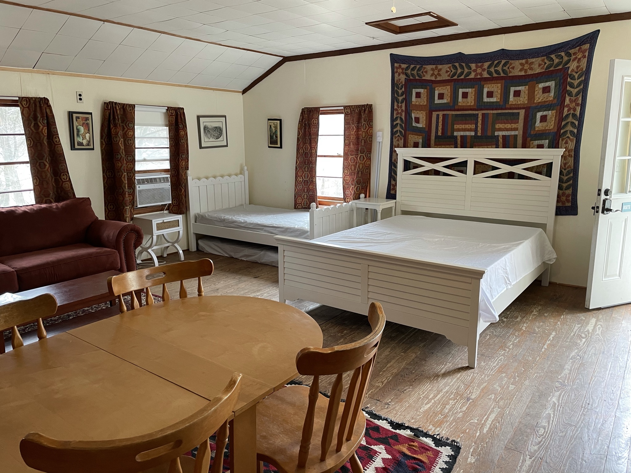 North River Cottage at Buffalo Gap Cabins for Rent in Capon Bridge