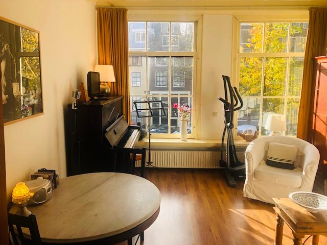 Lovely & Light Canal Studio Apt, in the center! β Amsterdam stay