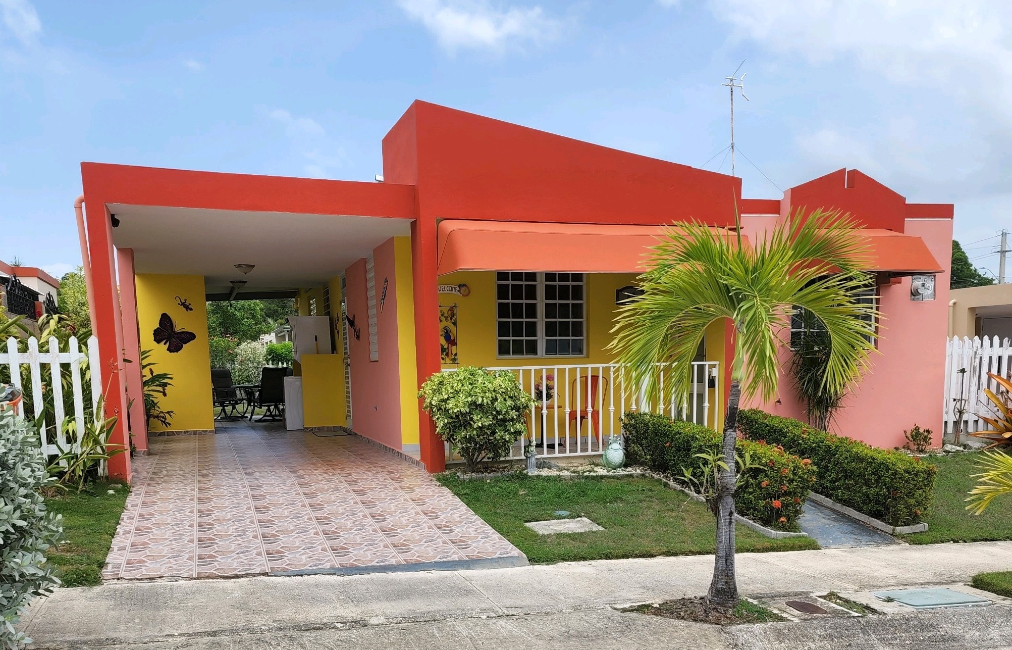 Cozy home in quiet Rincon, PR neighborhood