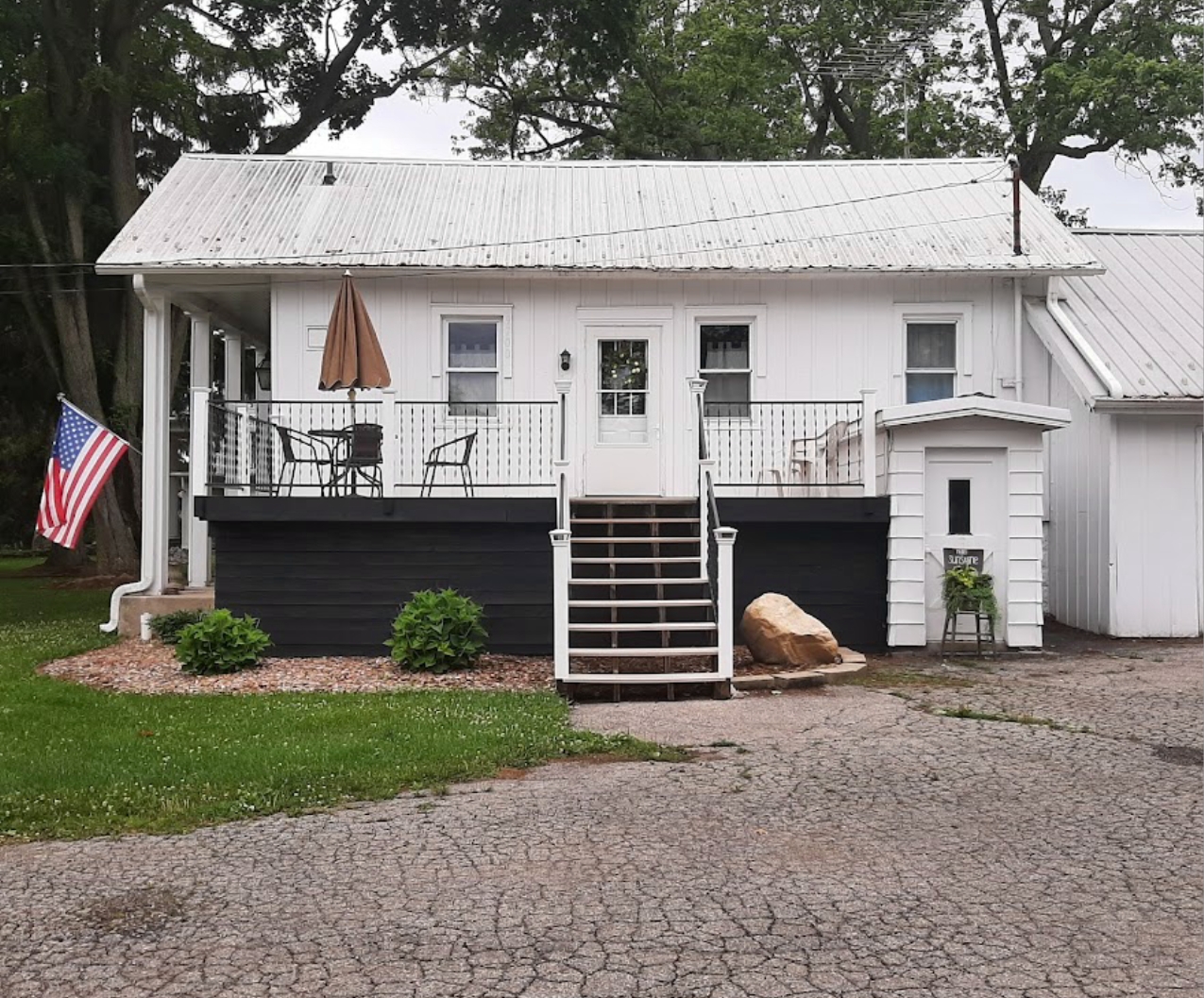 Stay In An Old Train Depot Gidley Station! Houses for Rent in Parma, Michigan, United States