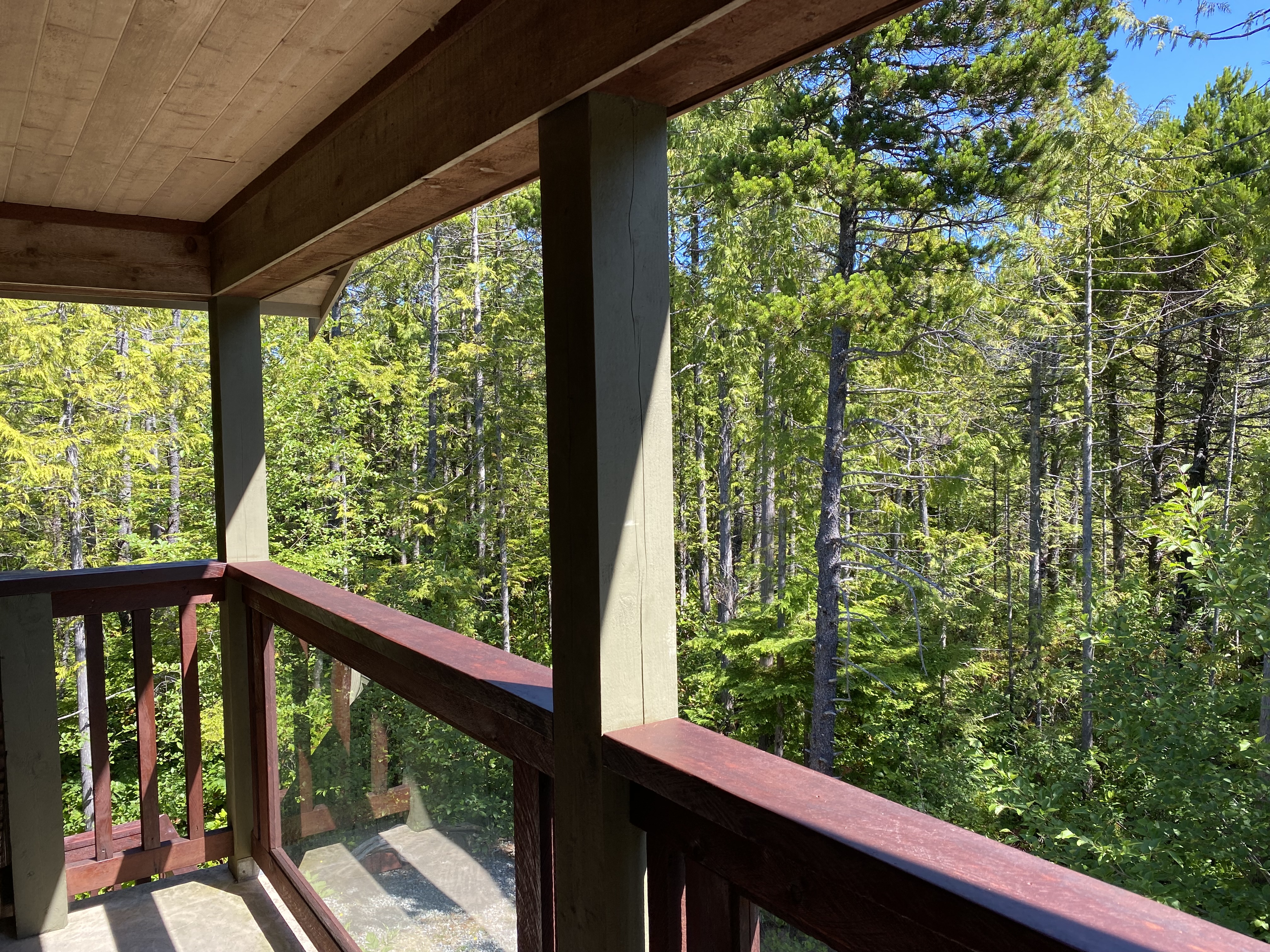 Sunrise Suite - a 3min walk to Chesterman Beach!