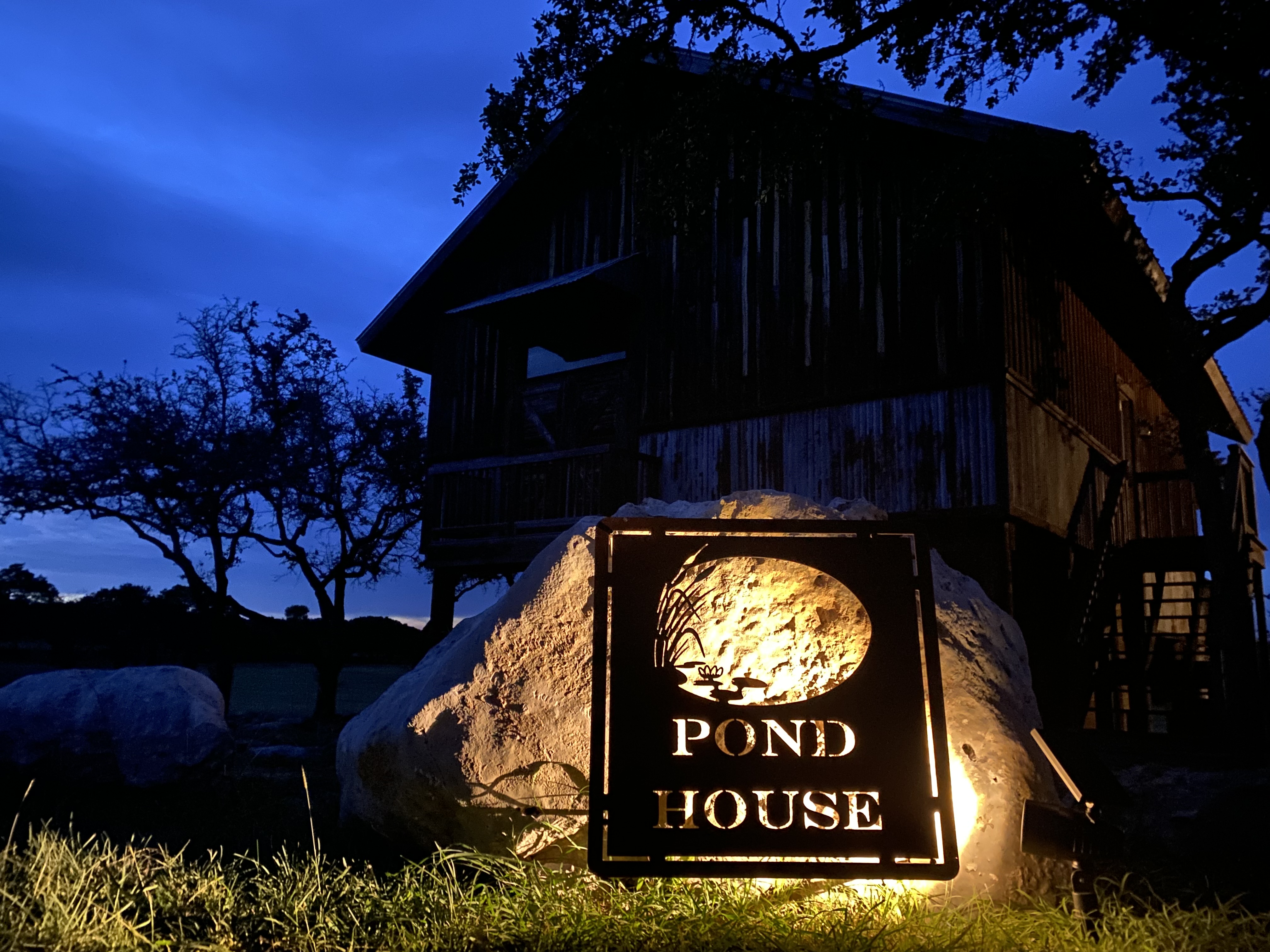 Pond House Bungalow at Bergheim Ranch