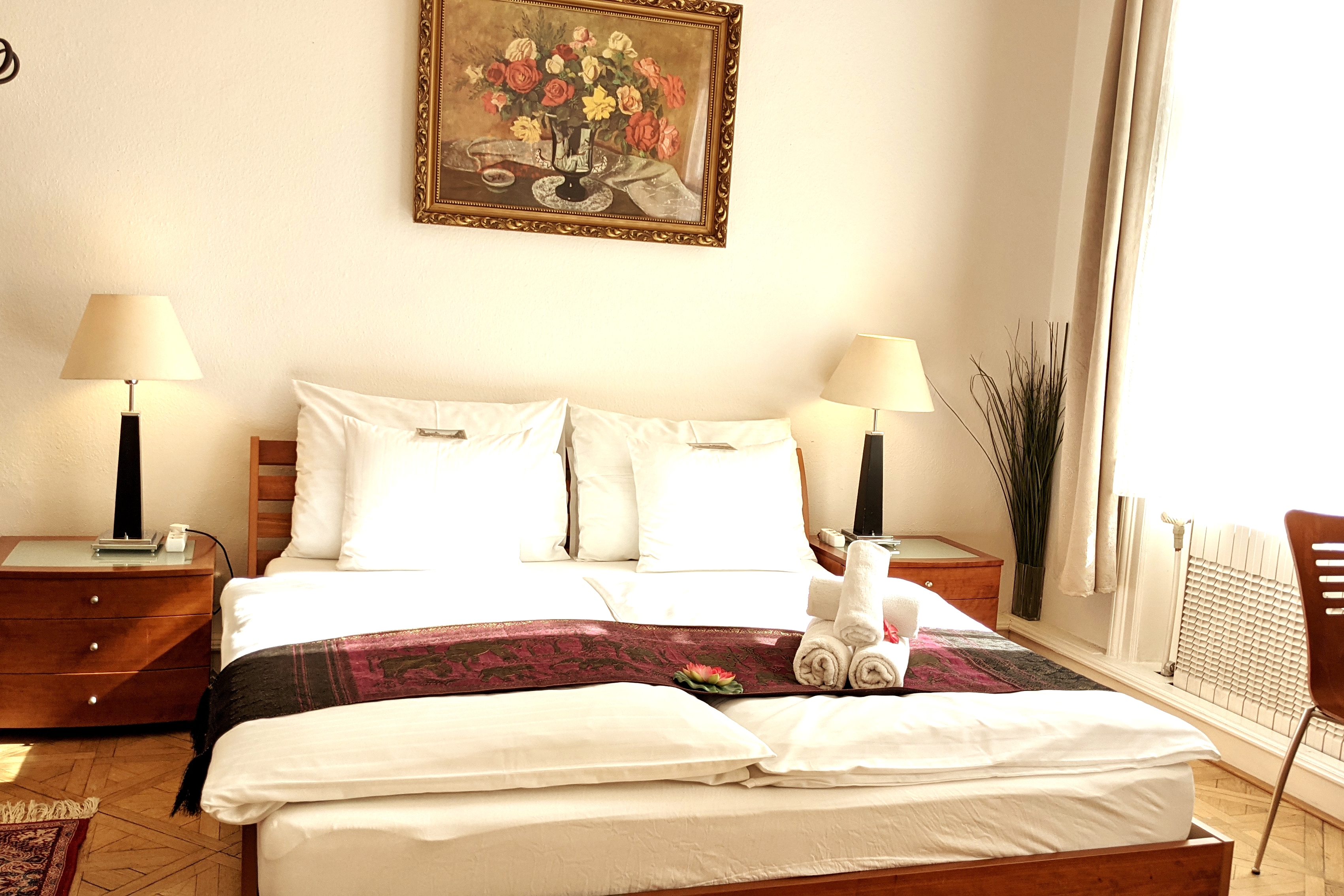 25m², bright, beautiful room in city center