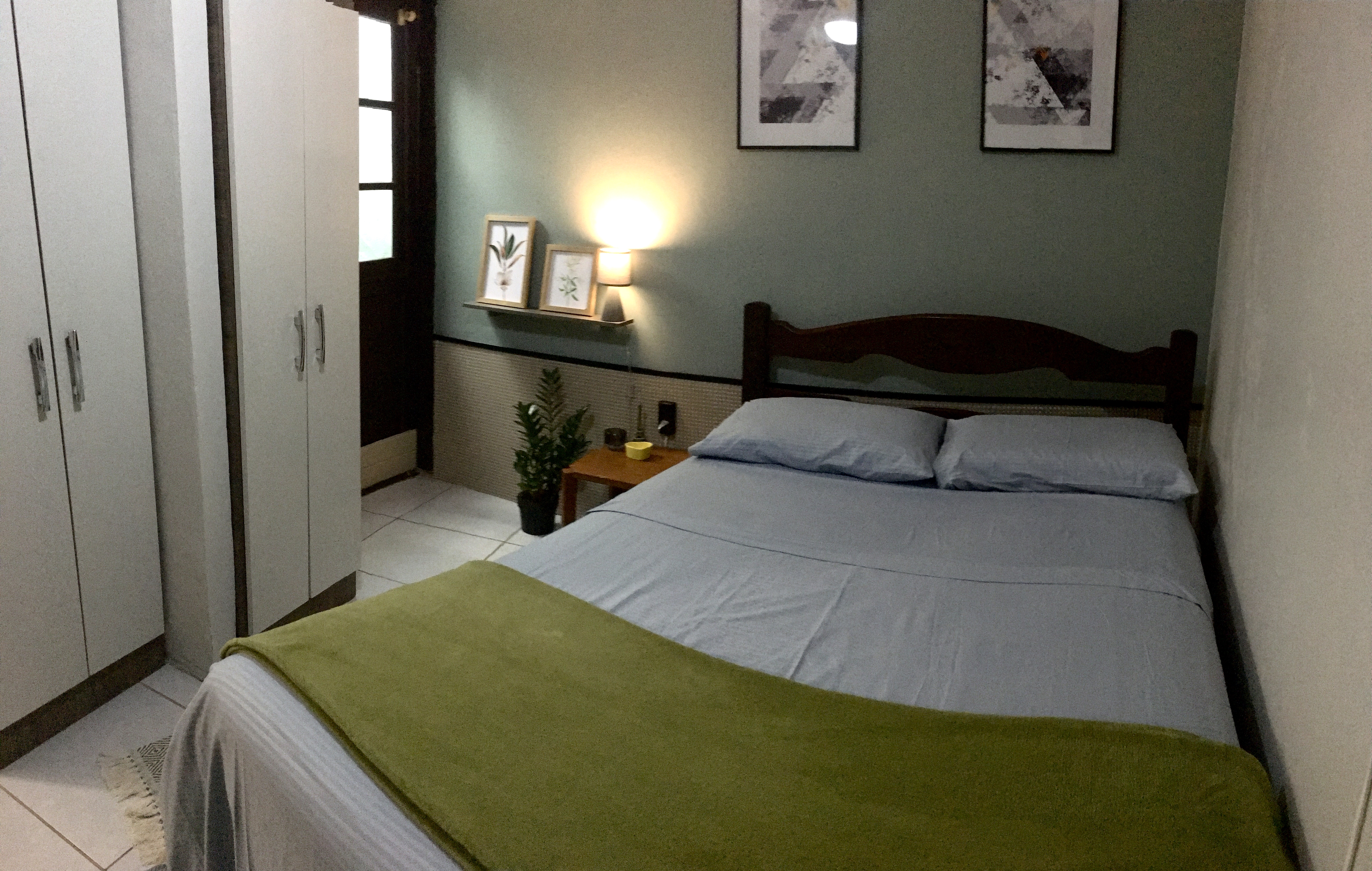 Apt 1 bedroom for up to 4 people