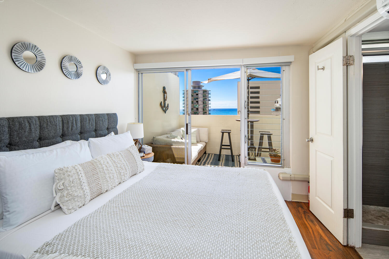 Ocean View Studio in Waikiki - Apartments for Rent in Honolulu, Hawaii ...