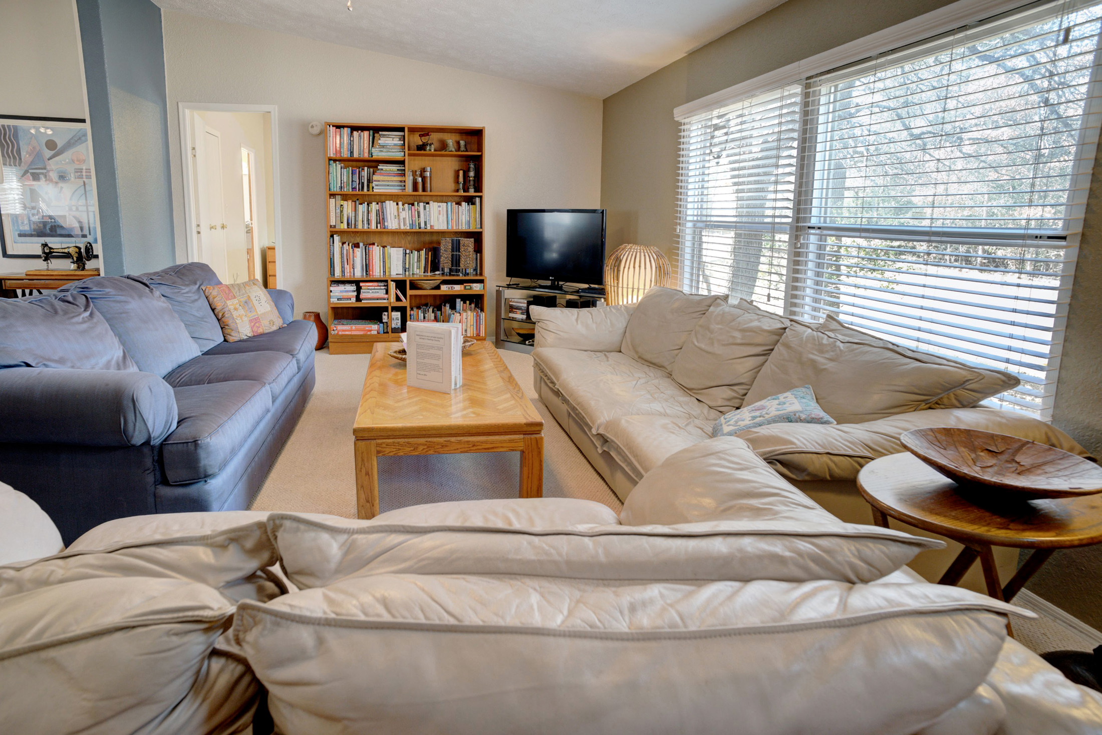 Quiet & private country home near Bastrop, TX