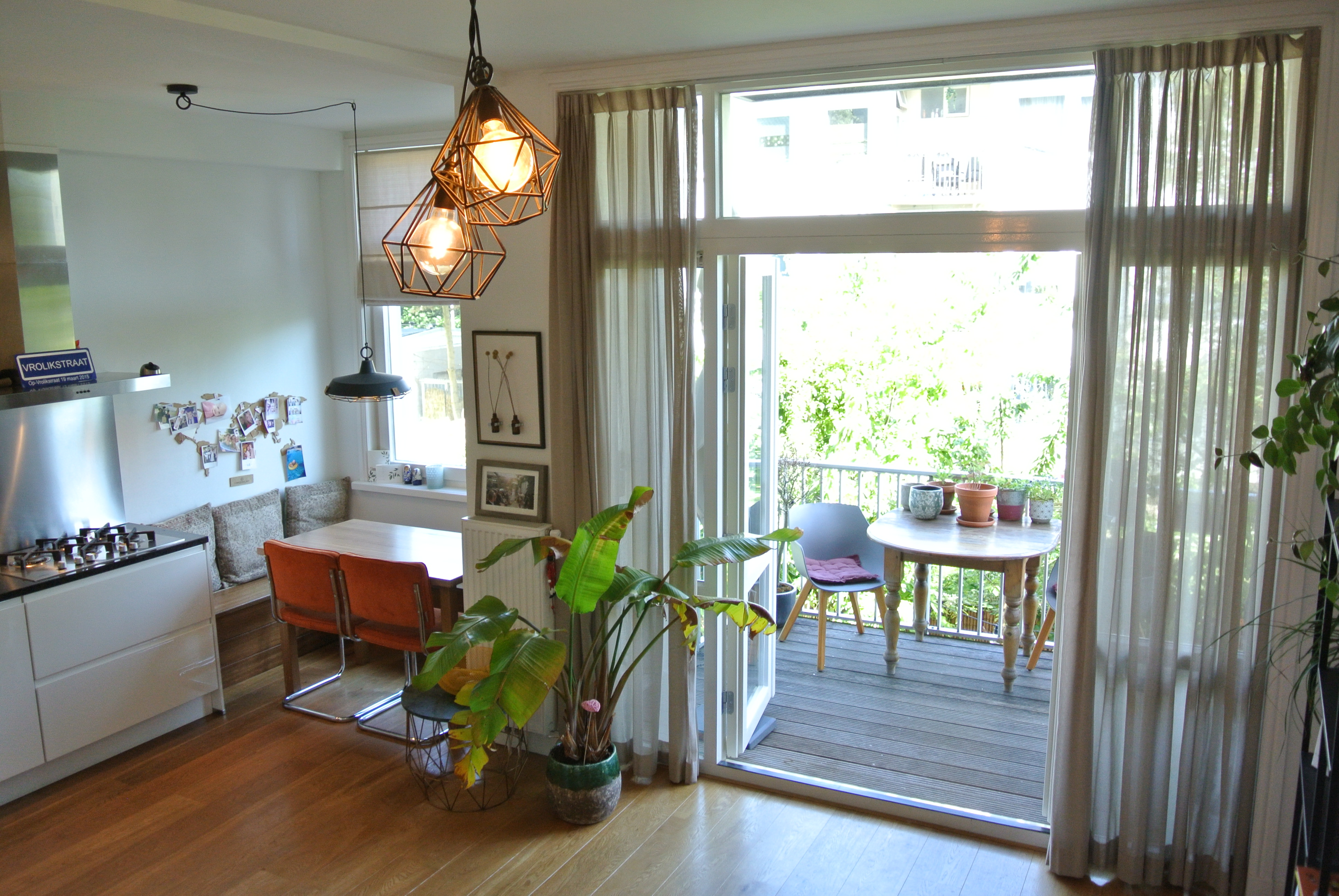 Beautiful apartment with 2 balconies in Amsterdam — Amsterdam stay