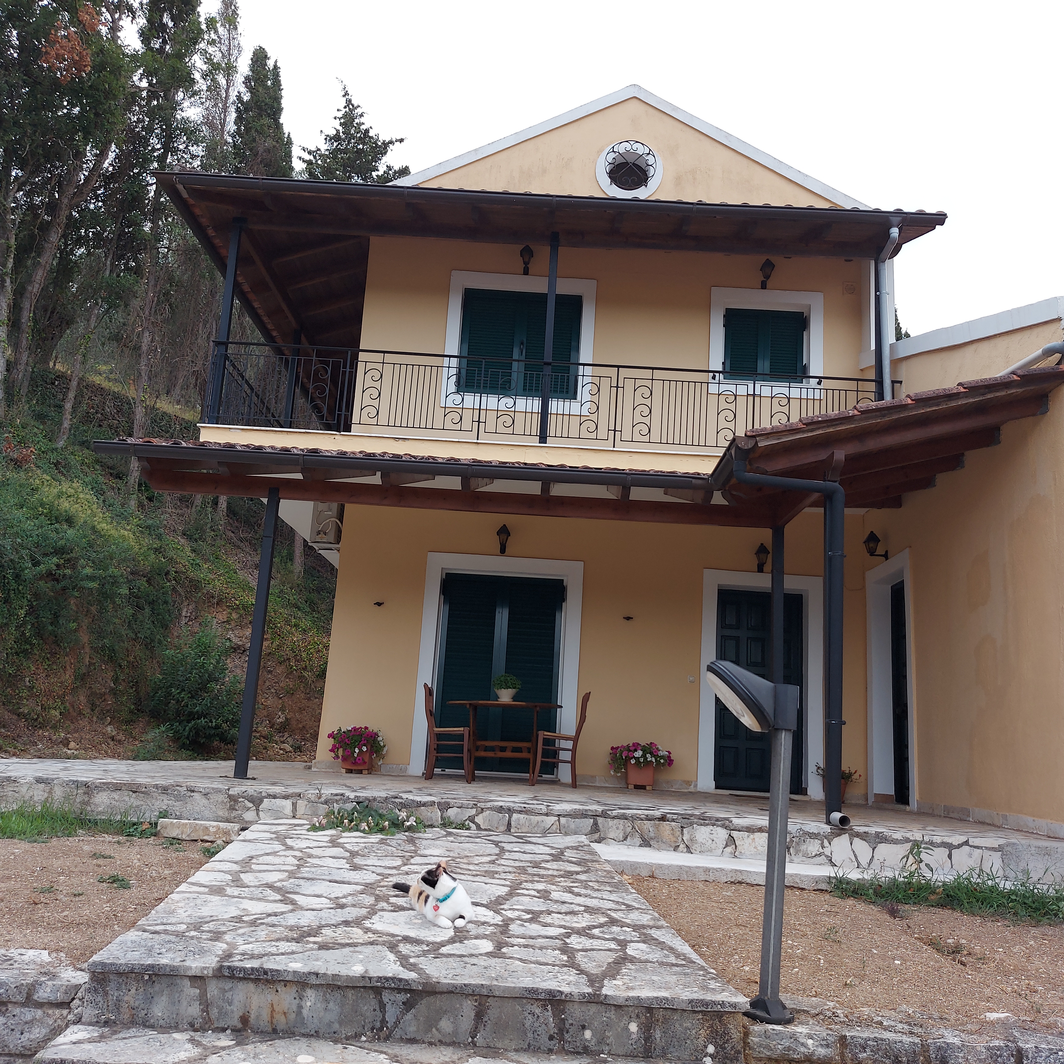 Fioreta's House - Apartment 1 of 2