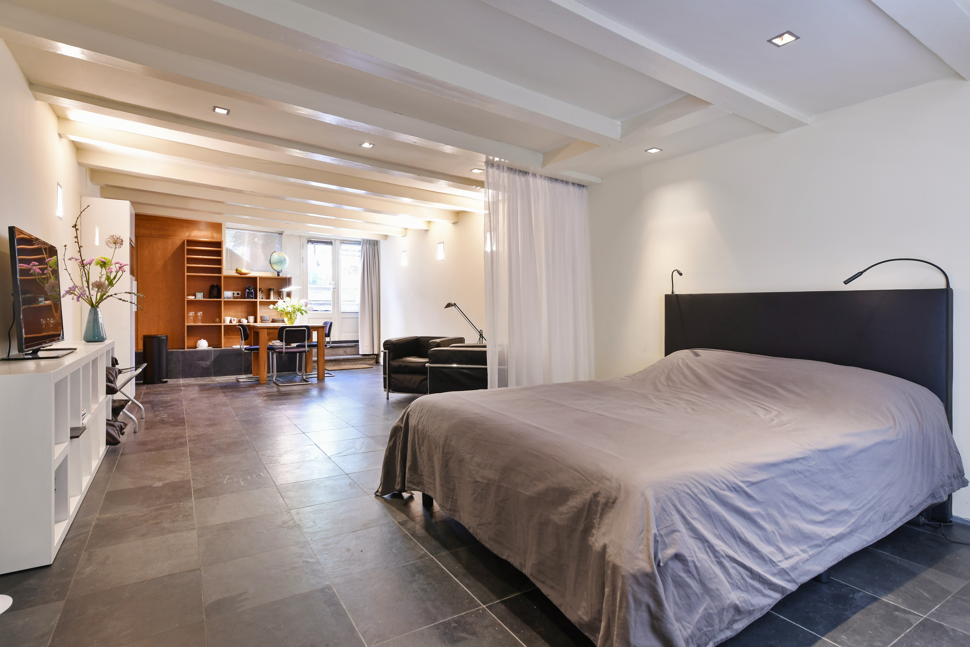 Luxury studio on the Herengracht — Amsterdam stay