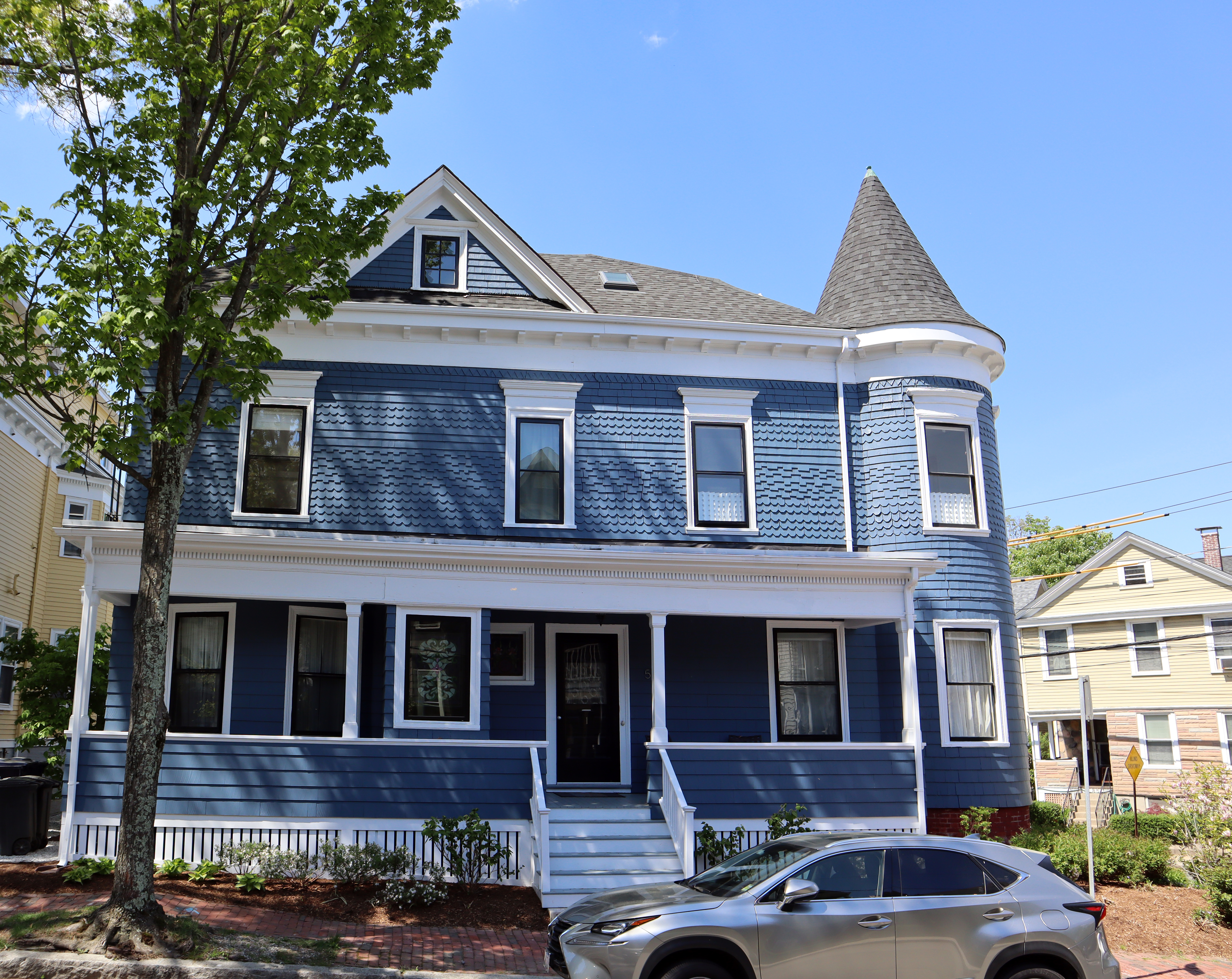 Classic Cambridge Victorian near Harvard, Lesley in Neighborhood Nine, Cambridge