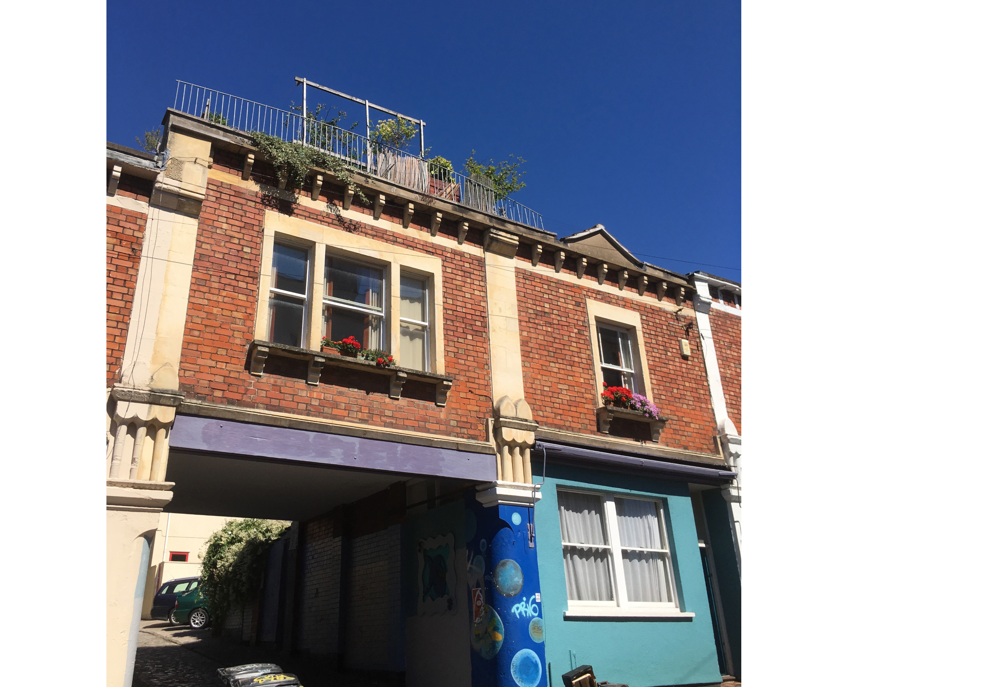 Characterful House with Amazing Roof Garden