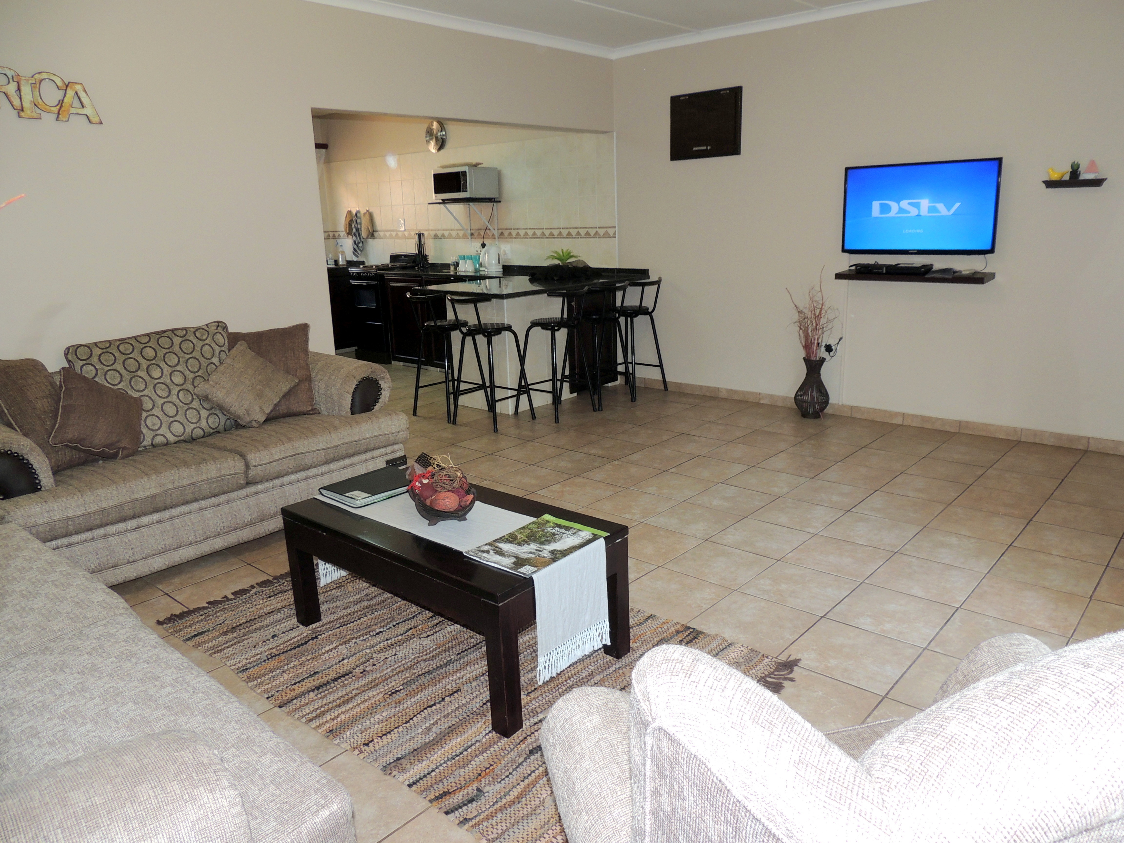 Little Eden - IMVUBU 5 Sleeper Self Catering Unit