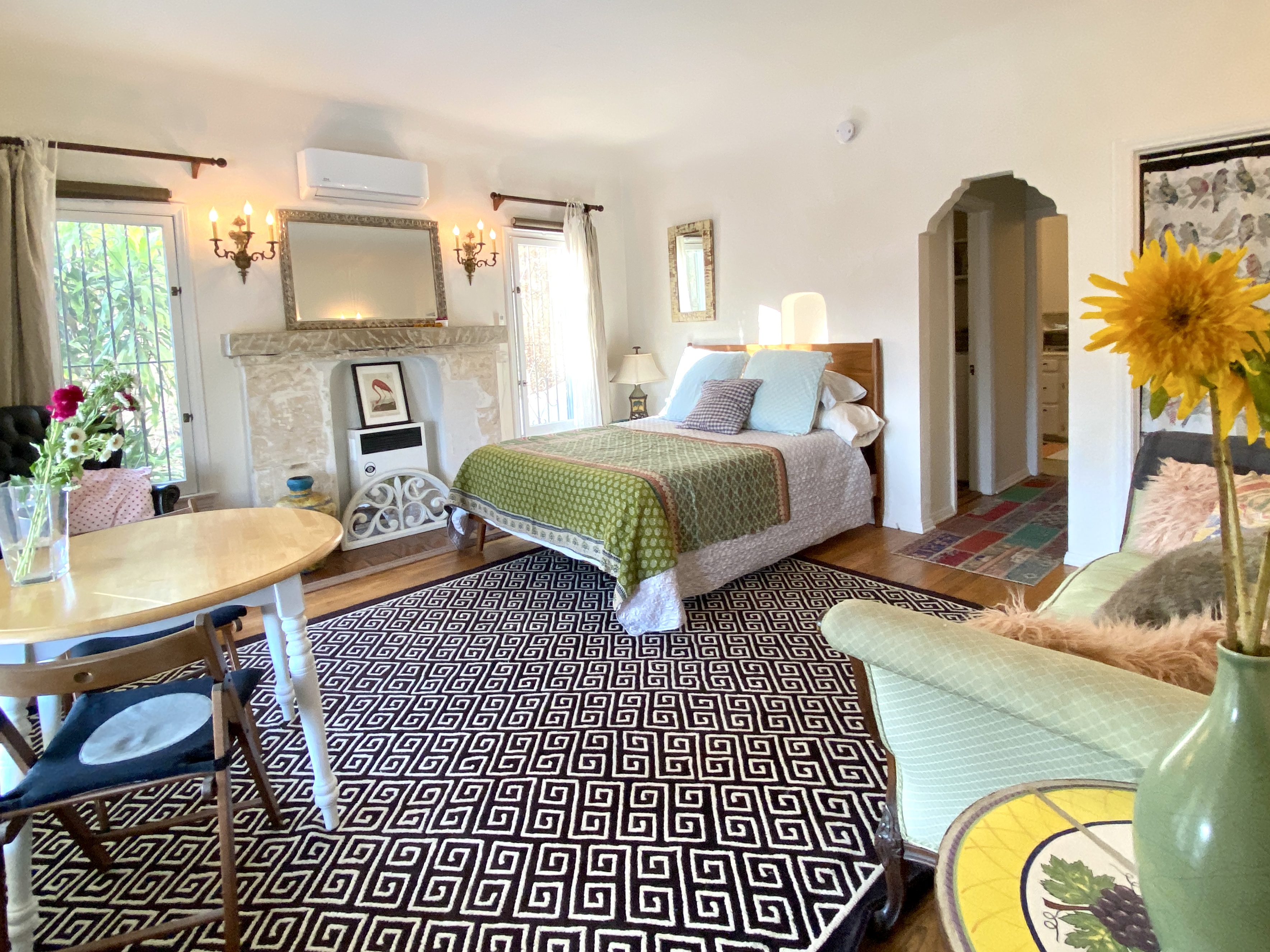 Little villa Apartment in Echo Park, Los Angeles