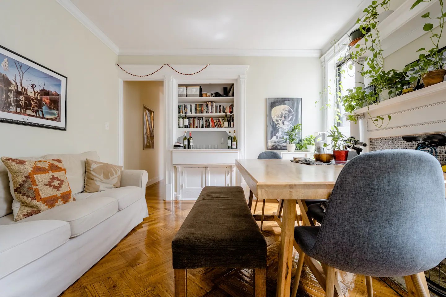 Sunny, quiet room next to Prospect Park