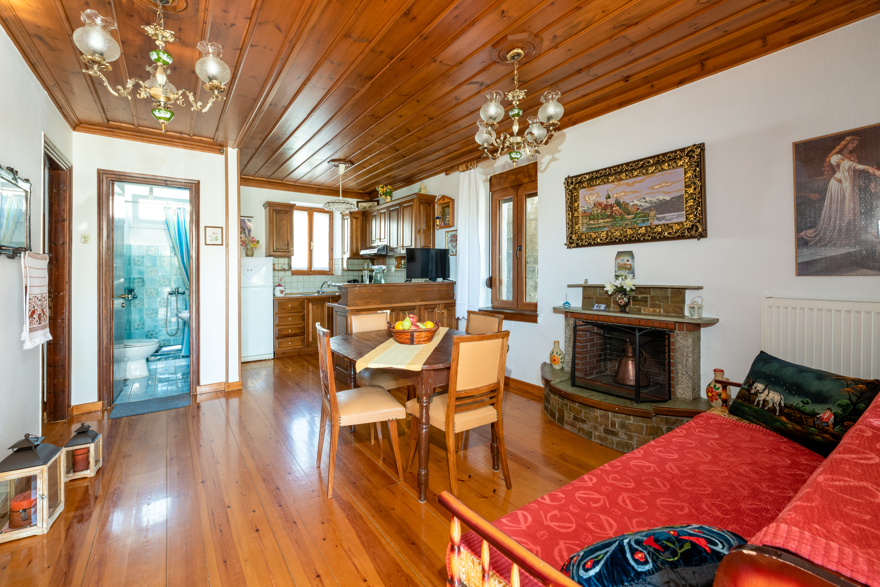 Kouvlaki Effie family house