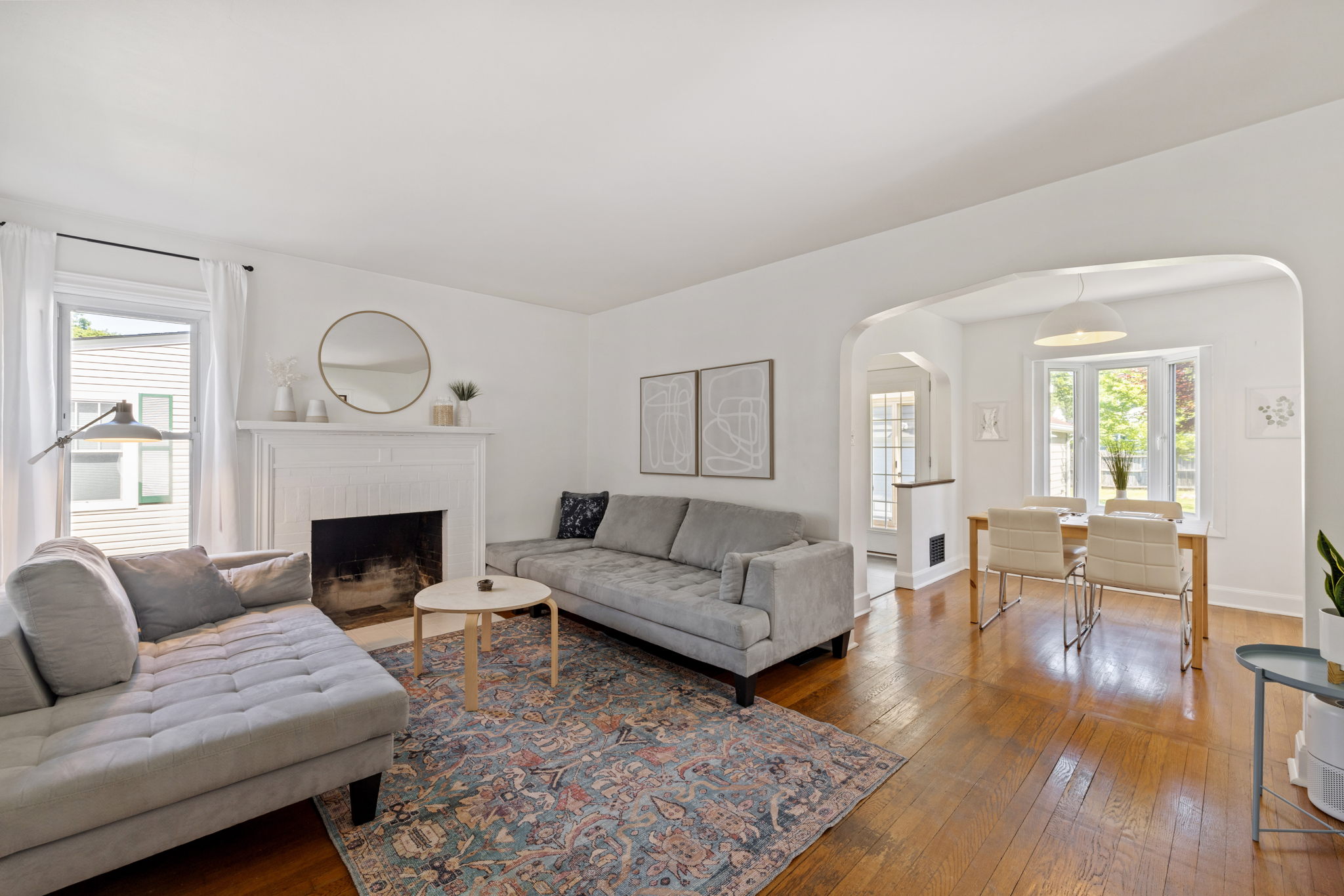 Beechwold Bungalow - Clean & Conveniently Located in Clintonville, Columbus