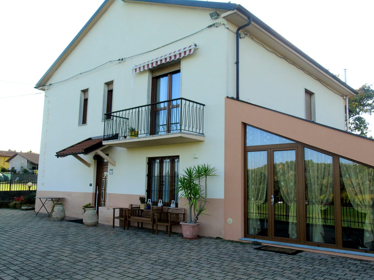 CASA DI STELLINA