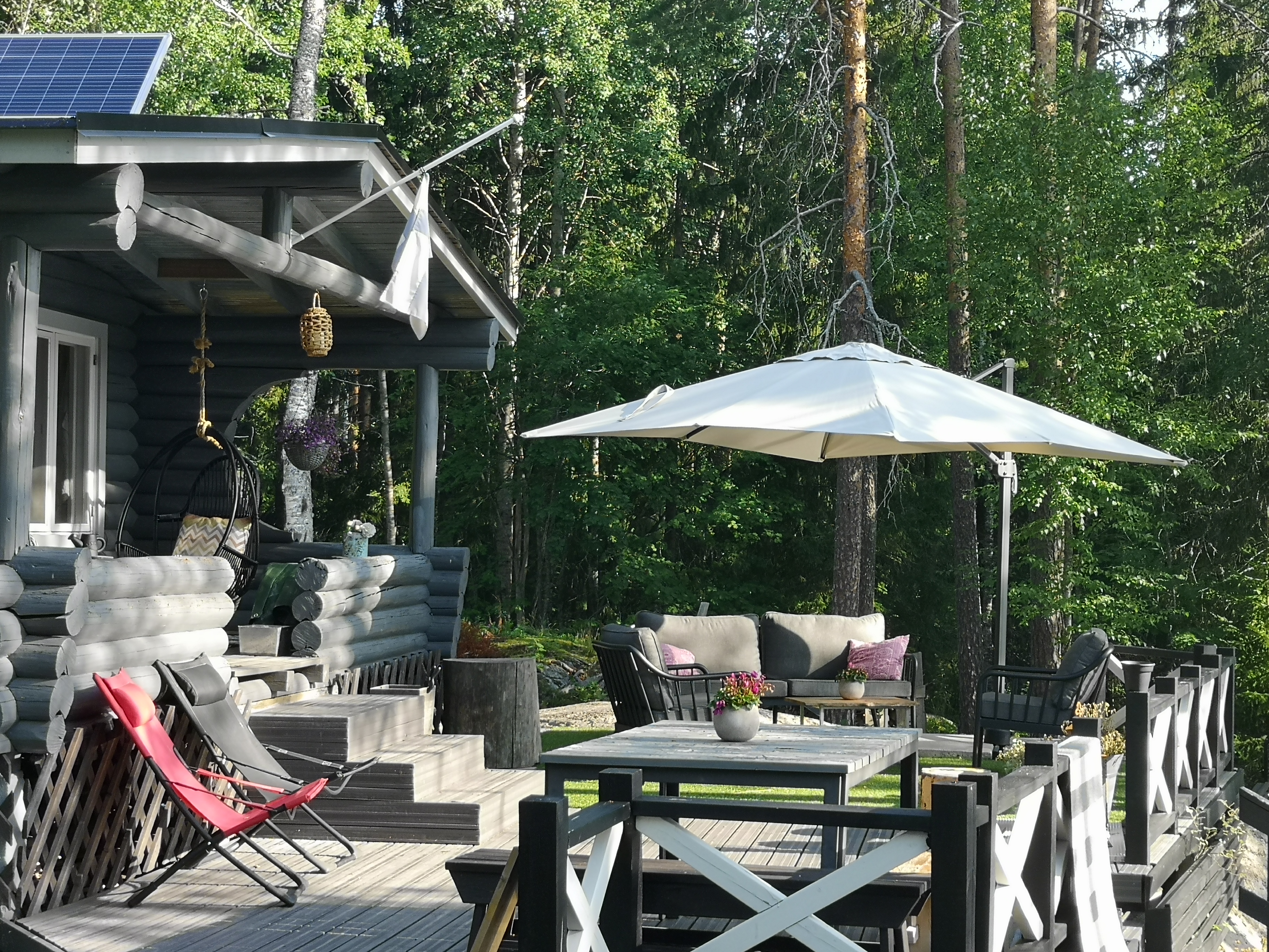 Summer cottage on the shore of Lake Saimaa