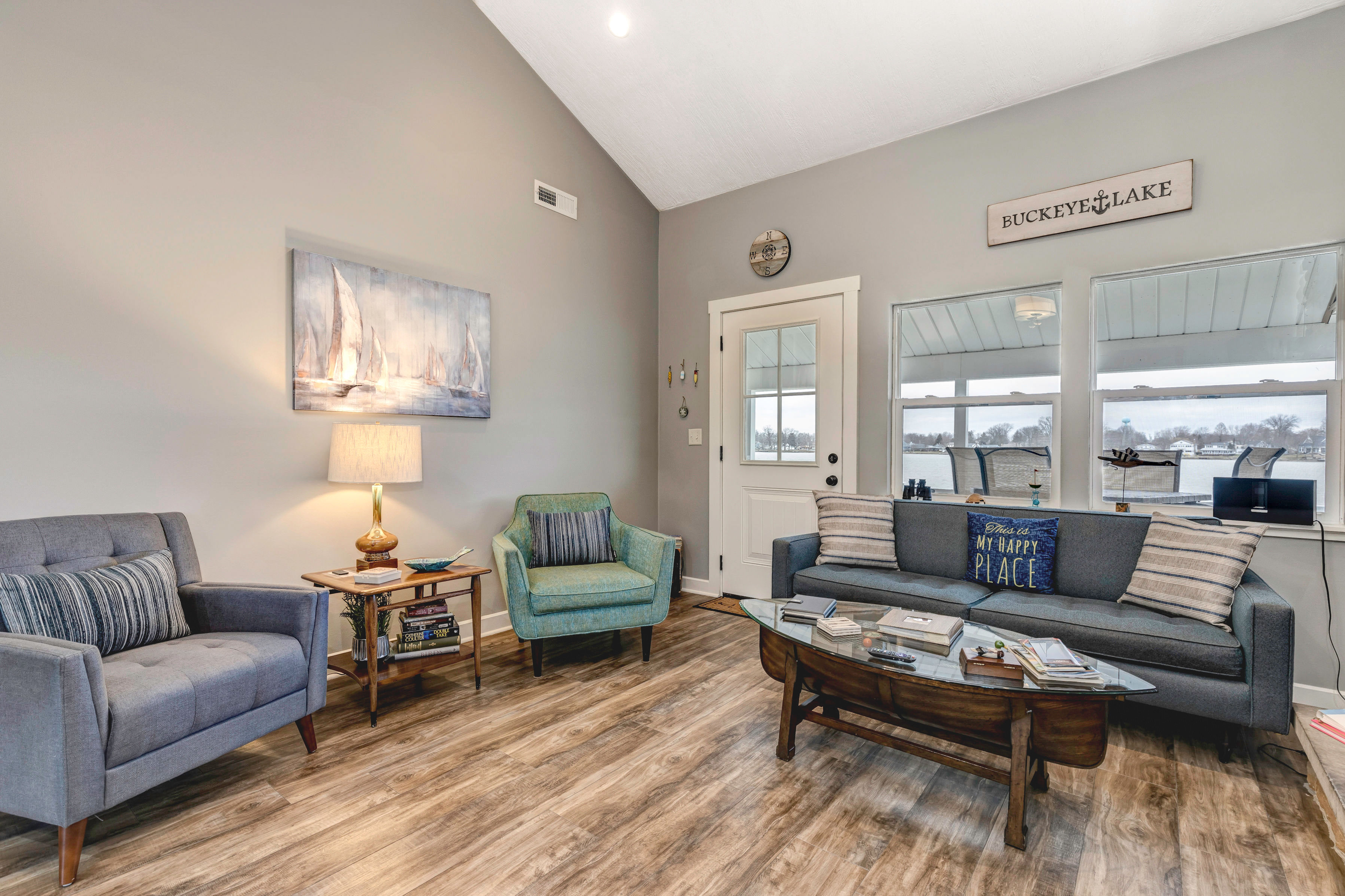 Little House on Buckeye Lake Cottages for Rent in Thornville, Ohio, United States