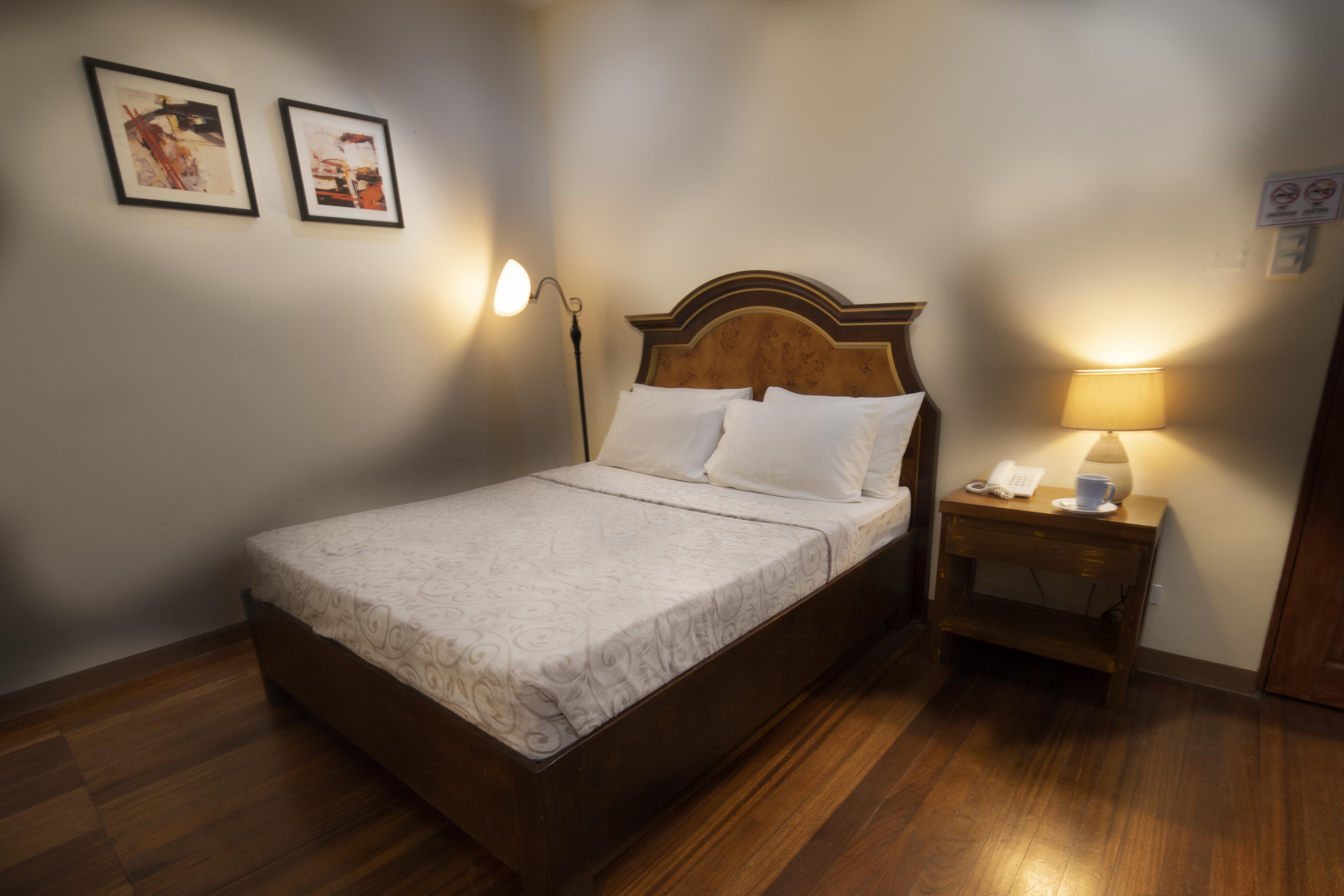 HotelHome Near US Embassy Manila, Philippines Airbnb Airbnb