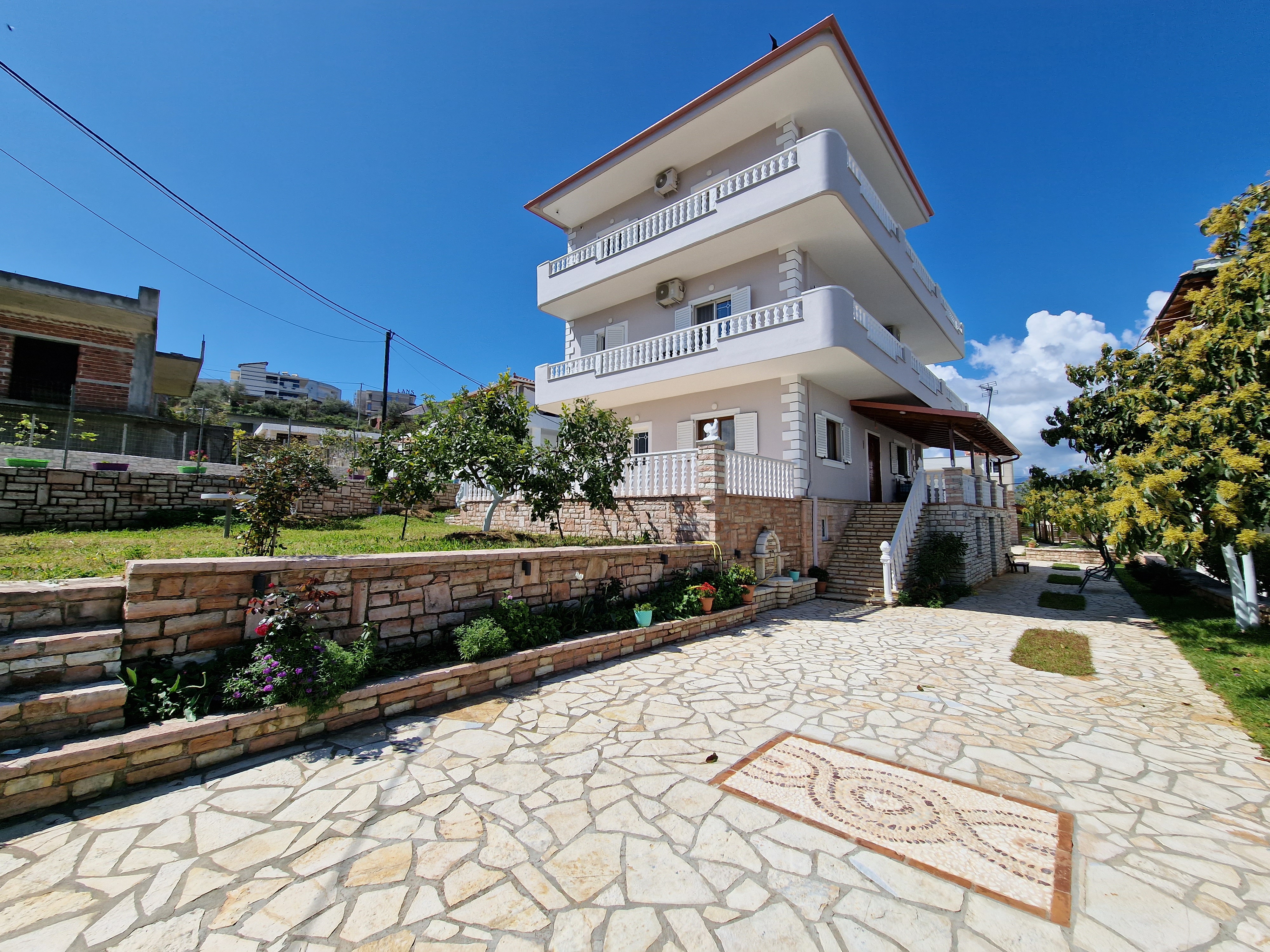 Apartaments Hasani - Apartment 4