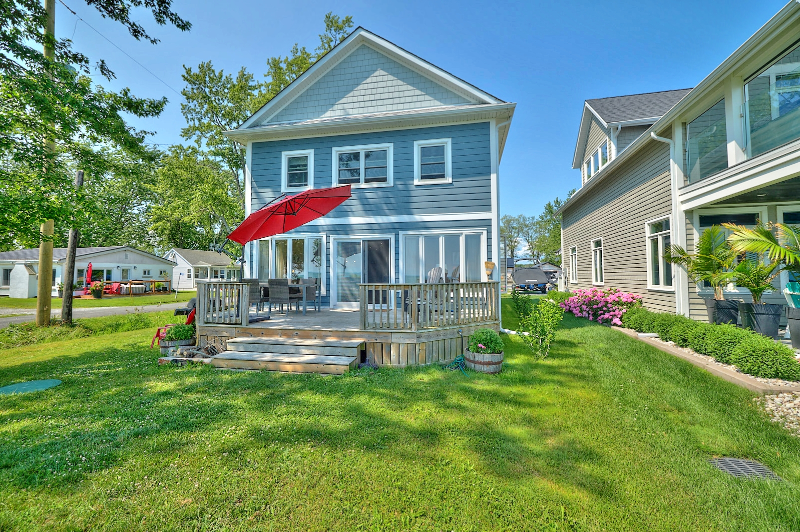 Sweet Sunset Bay Cottage, Wainfleet, Ontario
