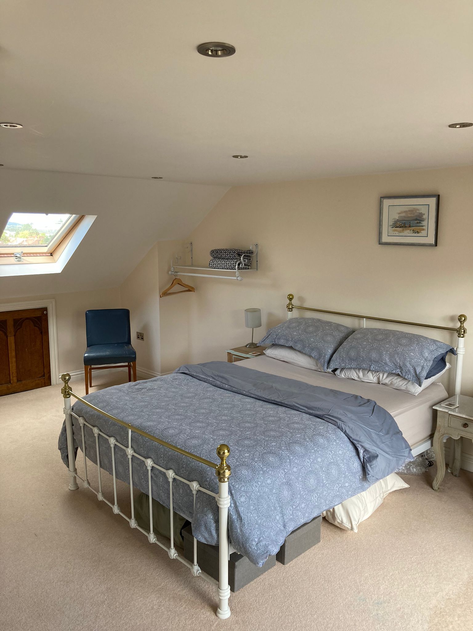 'North Street' Loft + En suite in Southville, Bristol