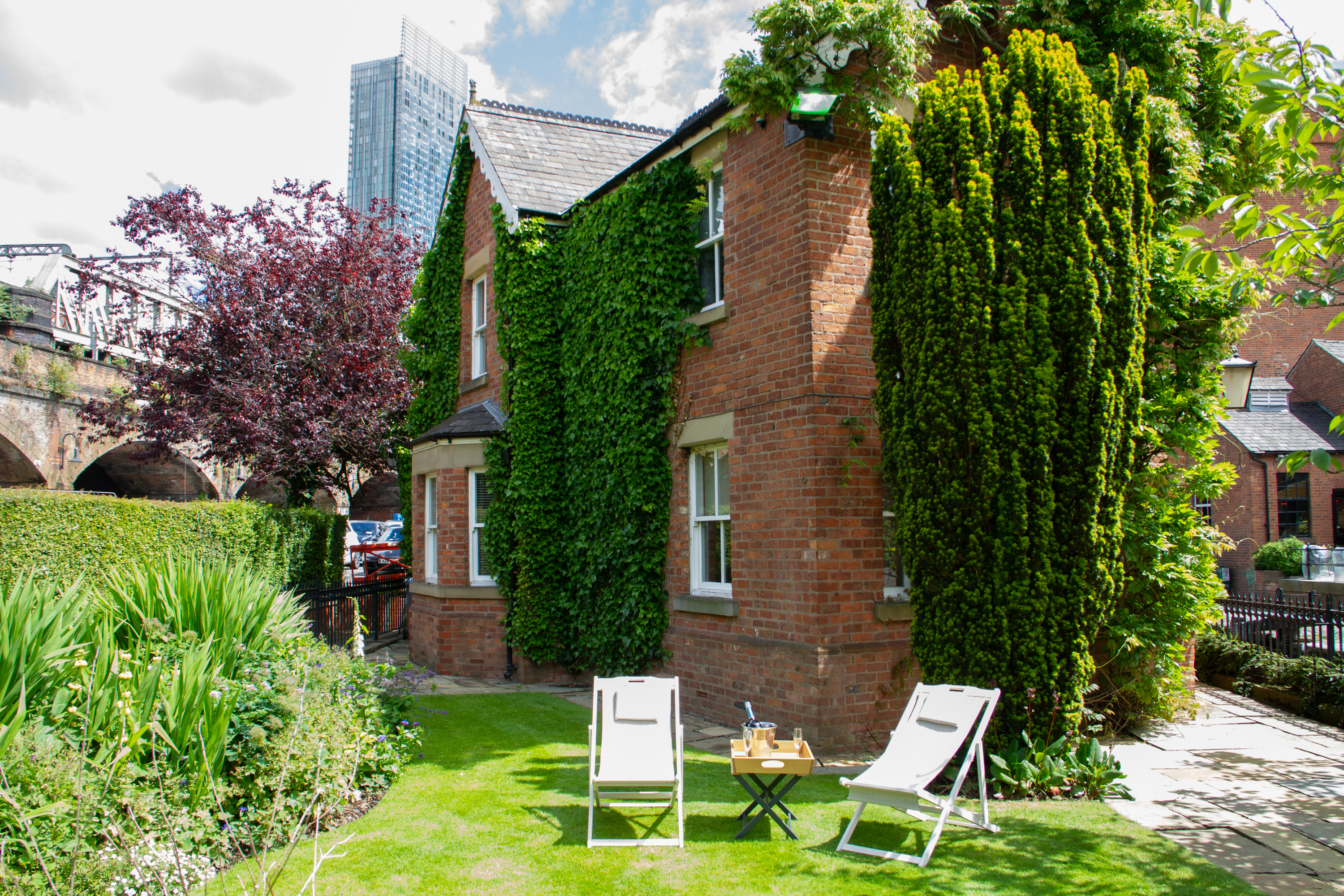 Lock Keepers Cottage - Lock 92 Castlefield in City Centre, Greater Manchester